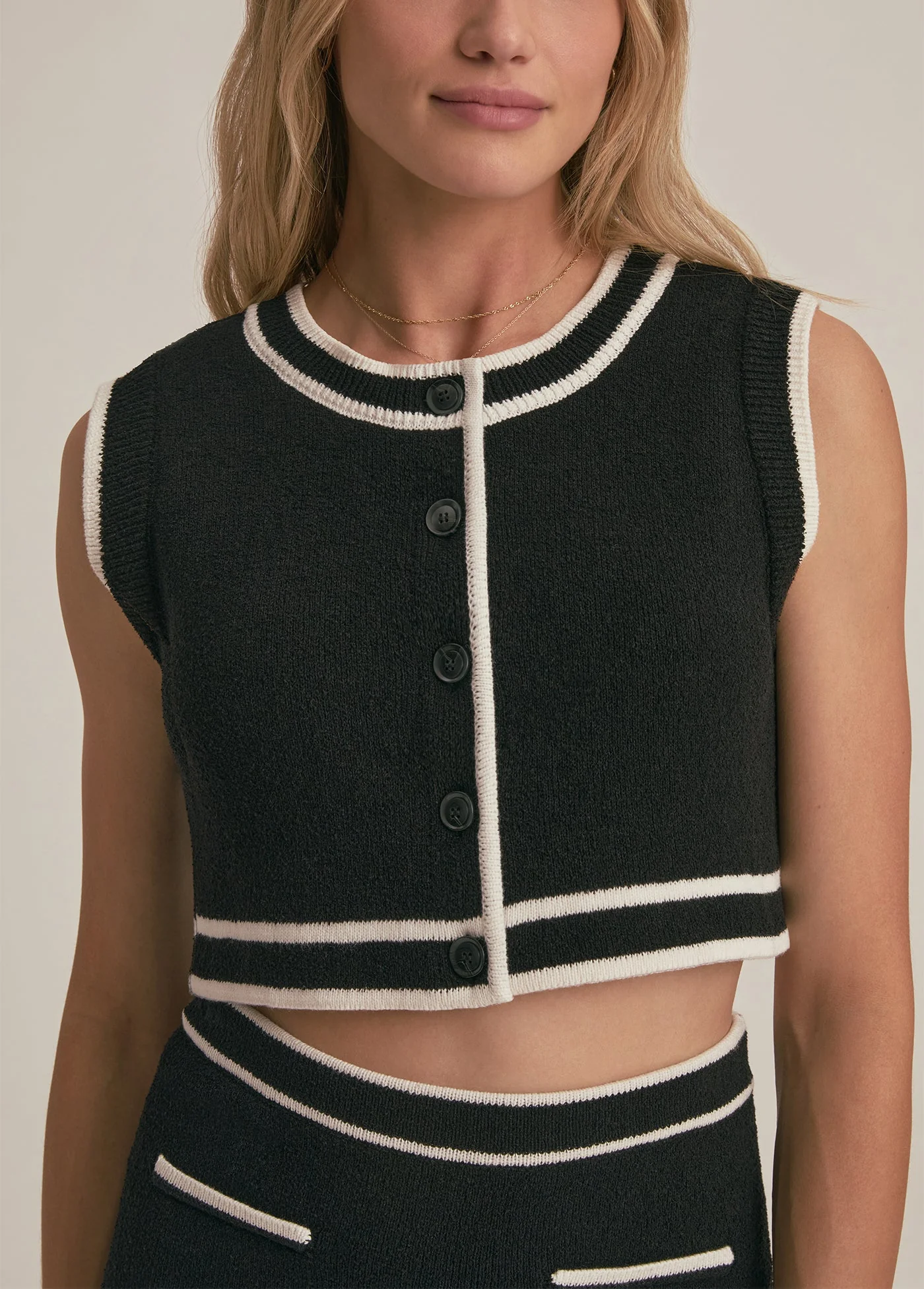 The Meredith Top | Black - Image 3