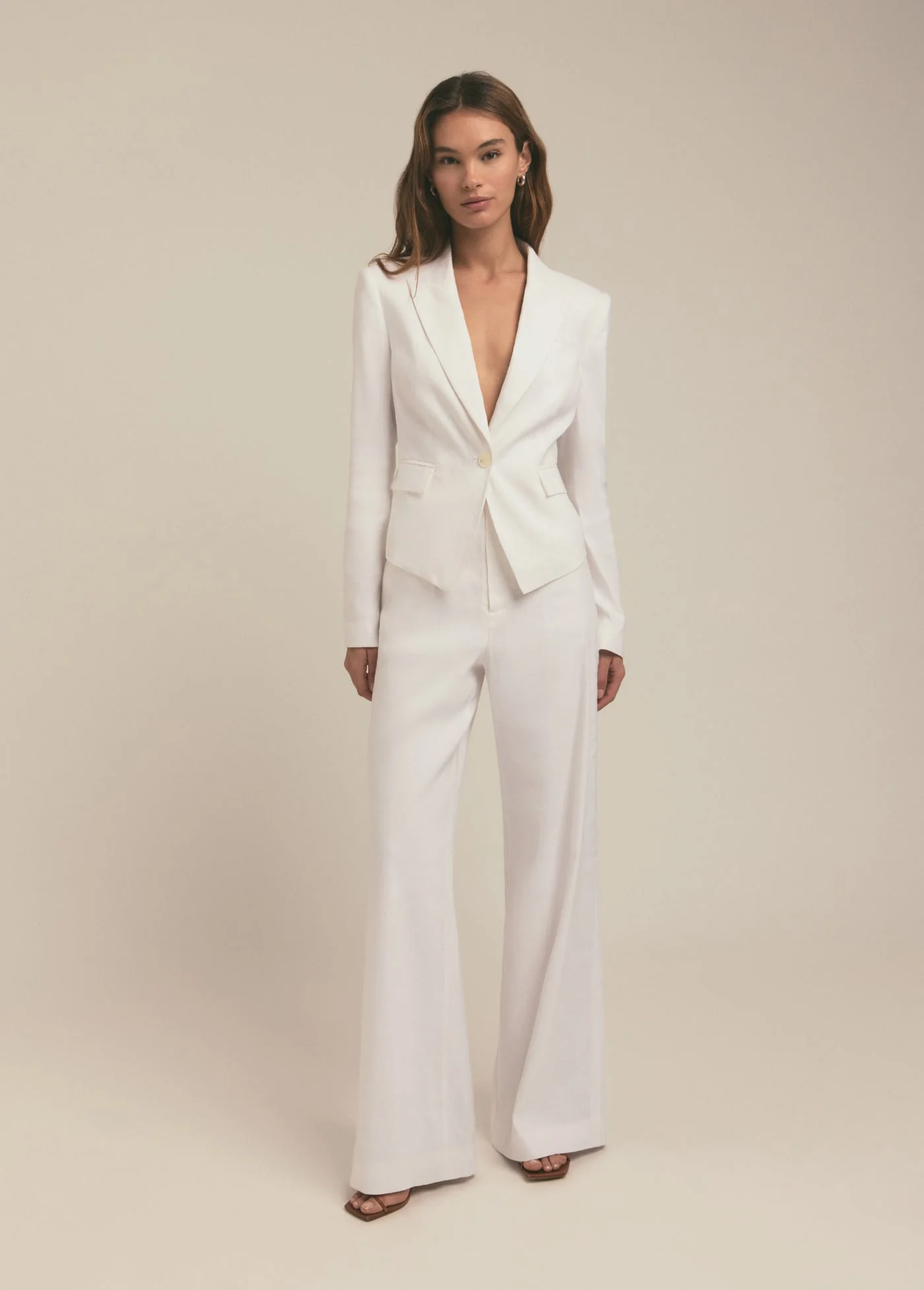 The Short Favorite Linen Blazer | Bright White - Image 2