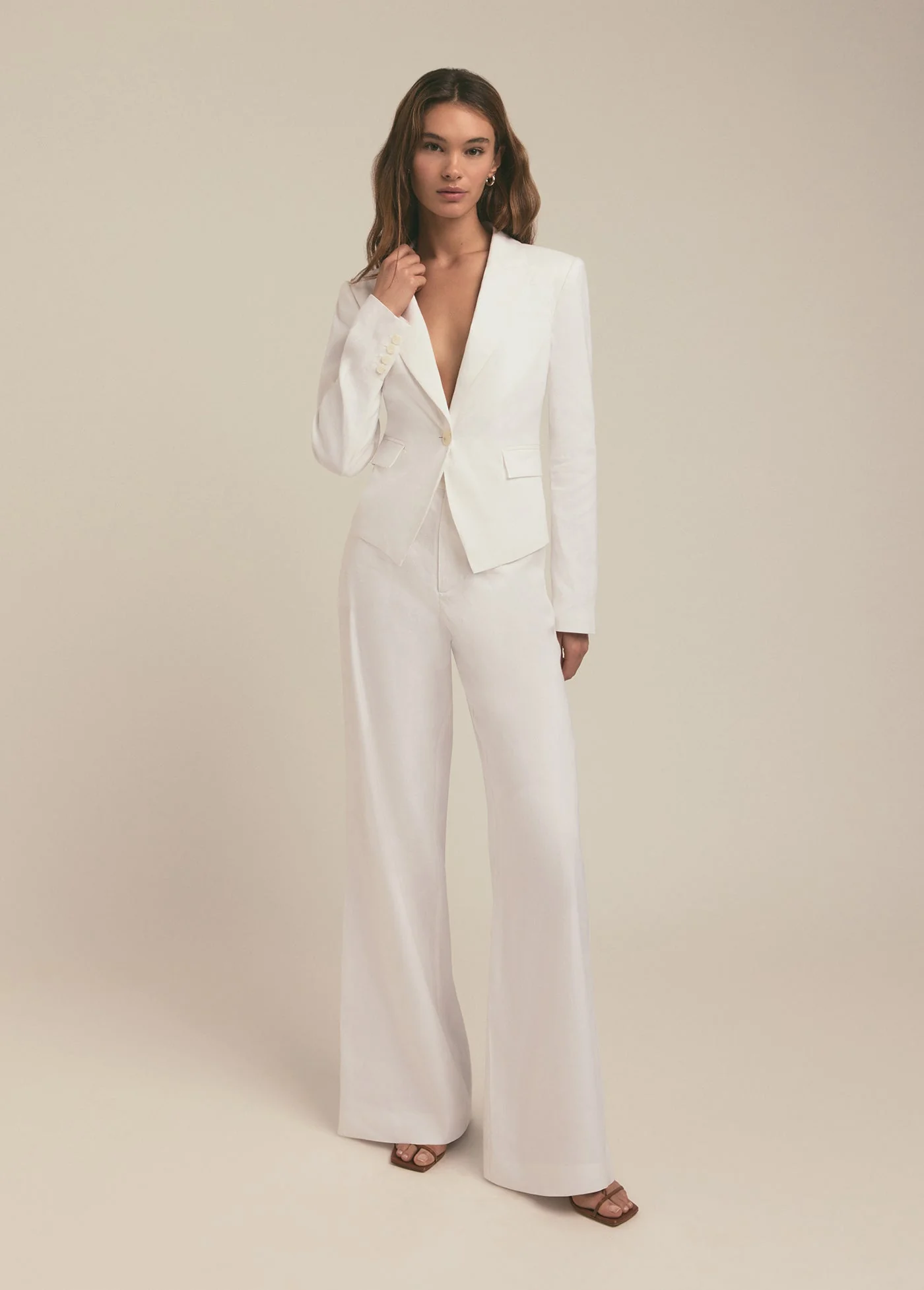 The Short Favorite Linen Blazer | Bright White - Image 3