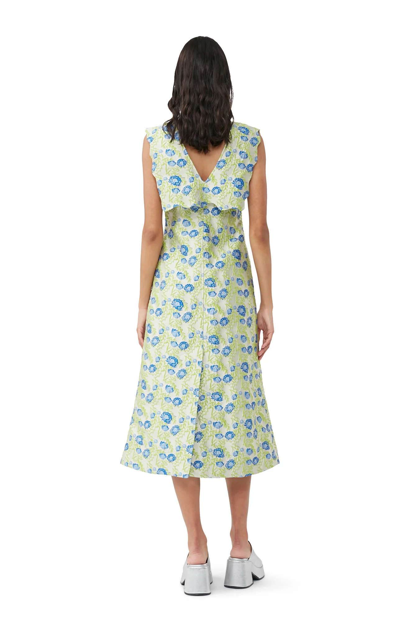 3D Jacquard Rhythm Collar Long Dress | Oyster Gray - Image 4