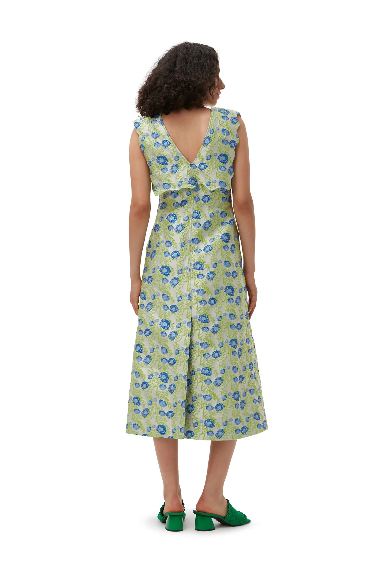 3D Jacquard Rhythm Collar Long Dress | Oyster Gray - Image 8