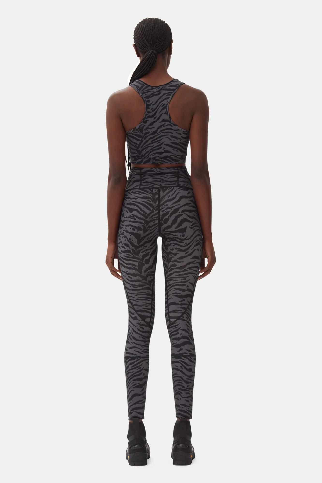 Active Fitted Top | Phantom - Image 6
