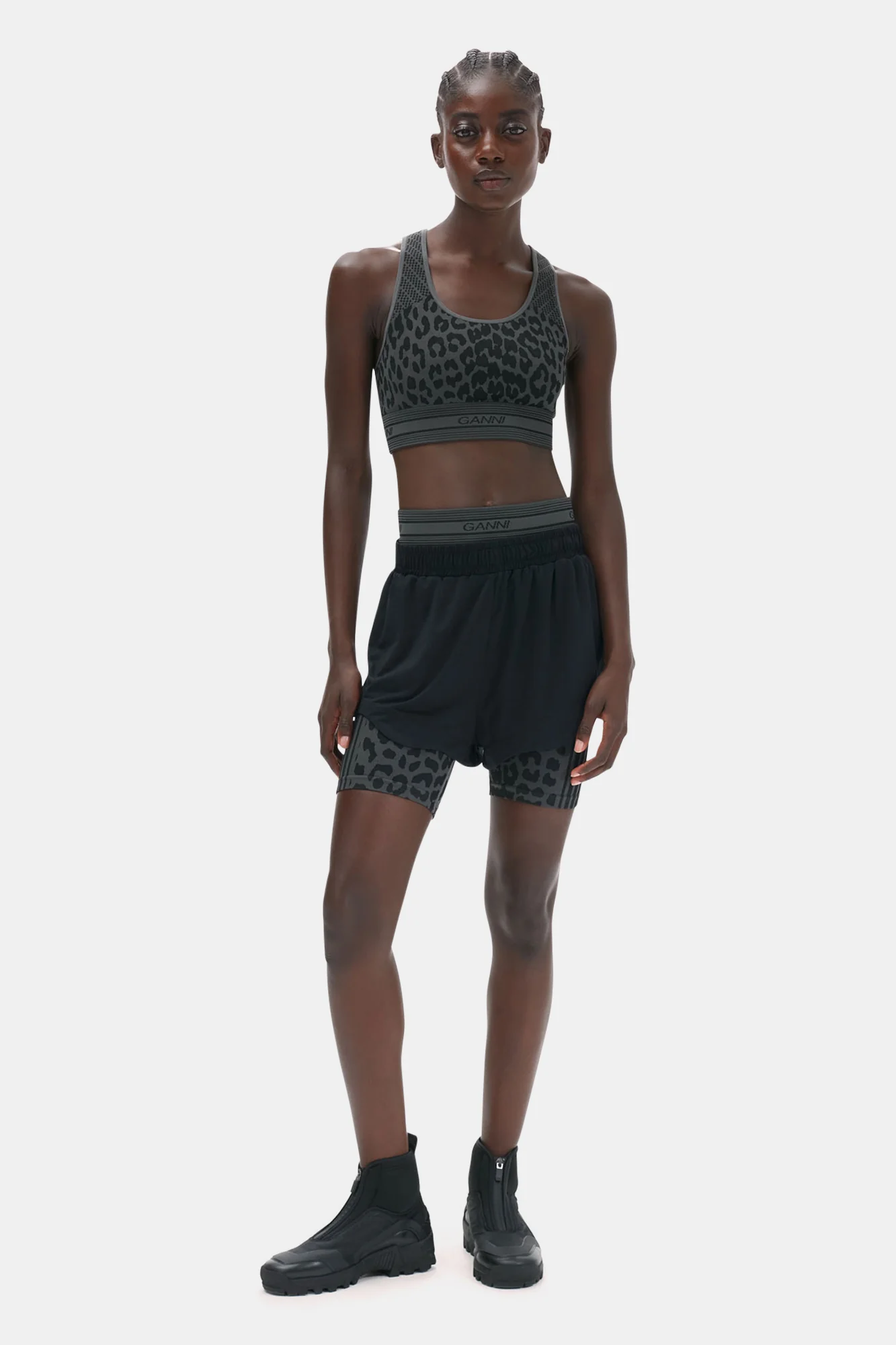 Active Mesh Shorts | Black - Image 5