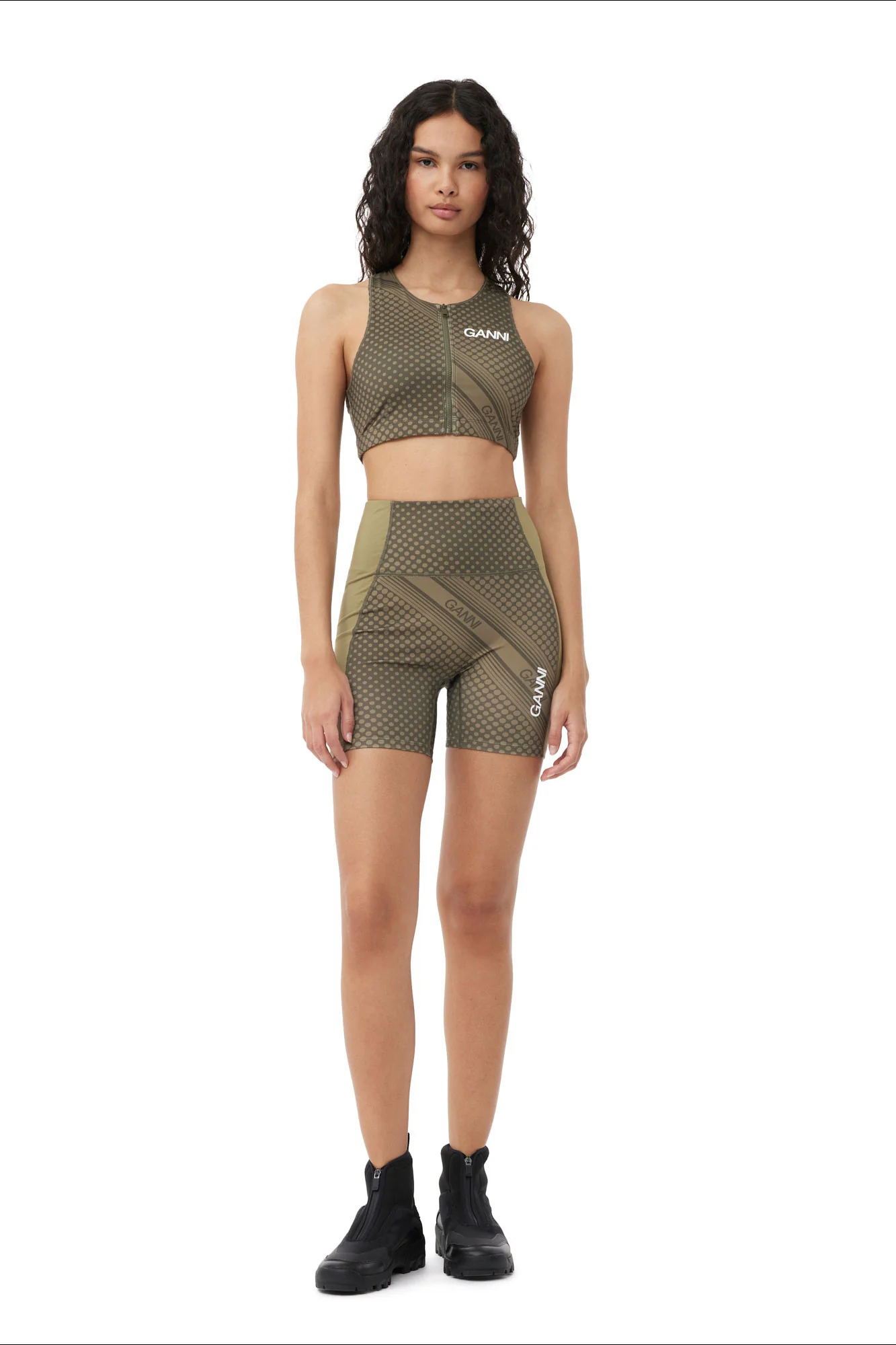Active Ultra High Waist Shorts | Kalamata - Image 3