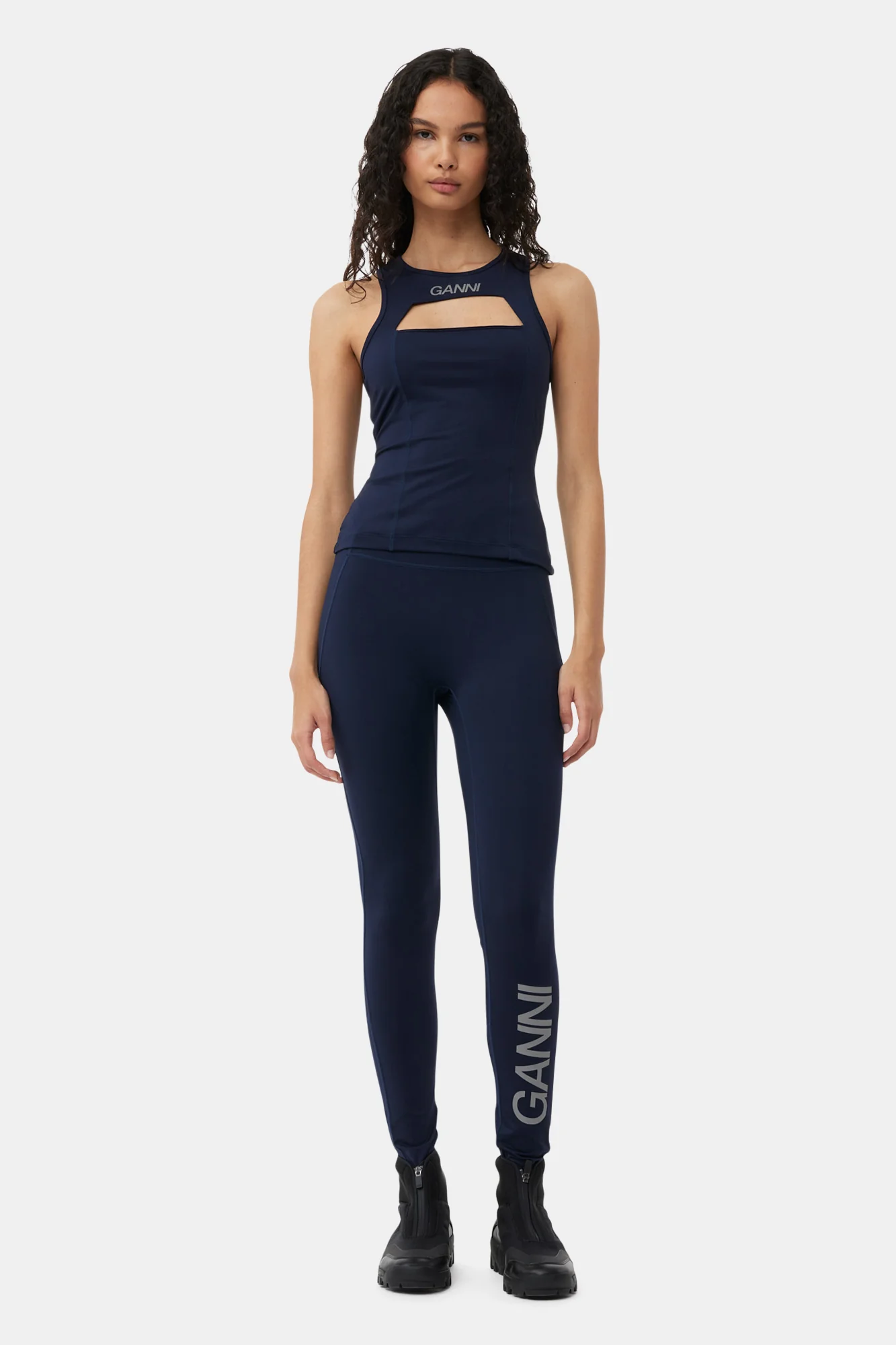 Active Ultra High Waist Tights | Sky Captain - Image 3