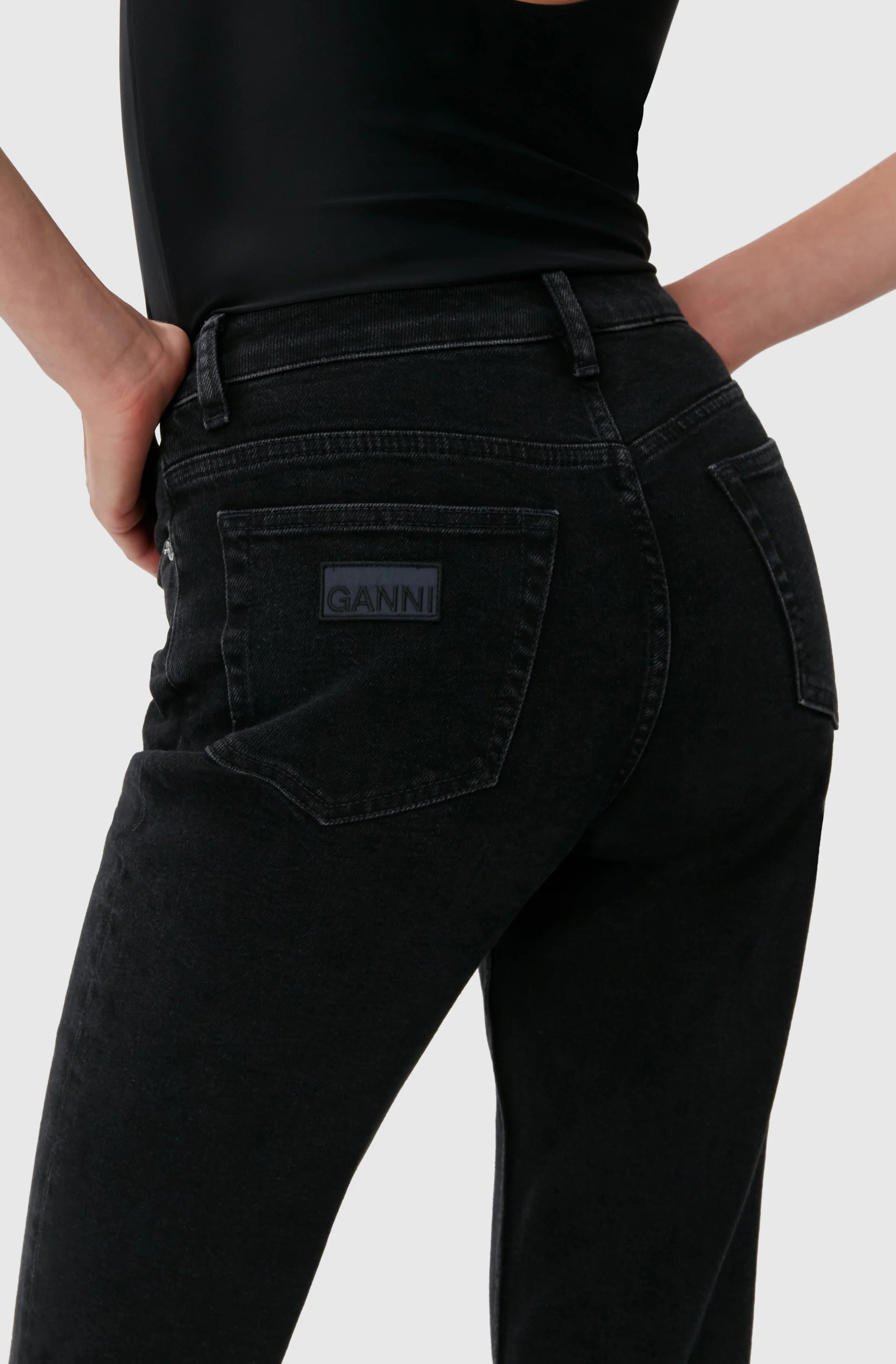 Betzy Jeans | Washed Black/Black - Image 7
