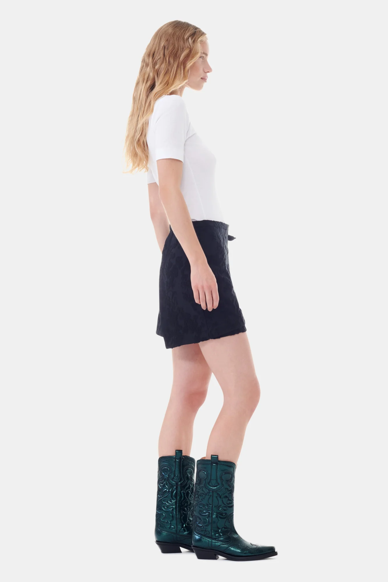Boucle Jacquard Suiting Mini Skirt | Black - Image 4