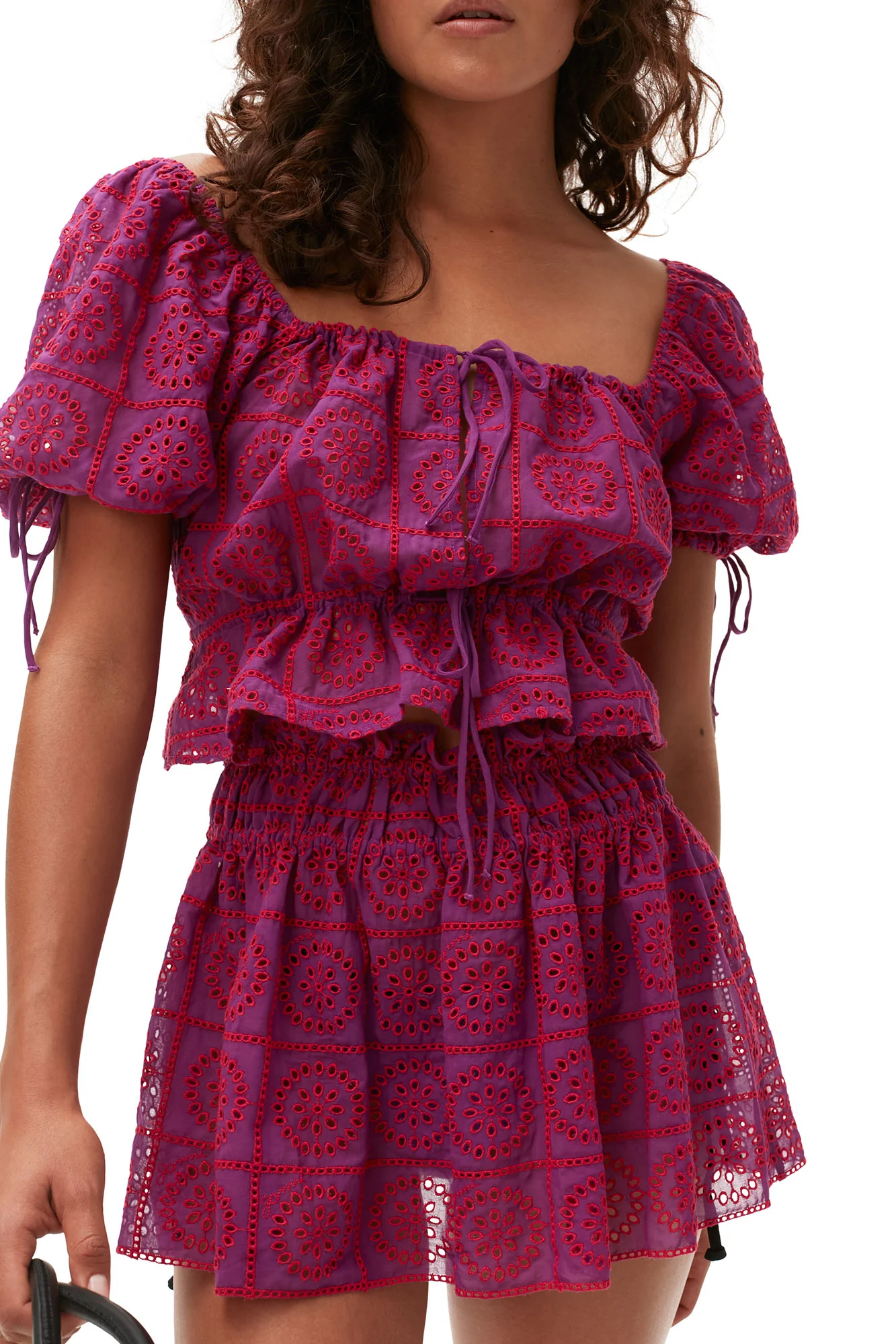 Broderie Anglaise Cropped Top | Sparkling Grape - Image 5