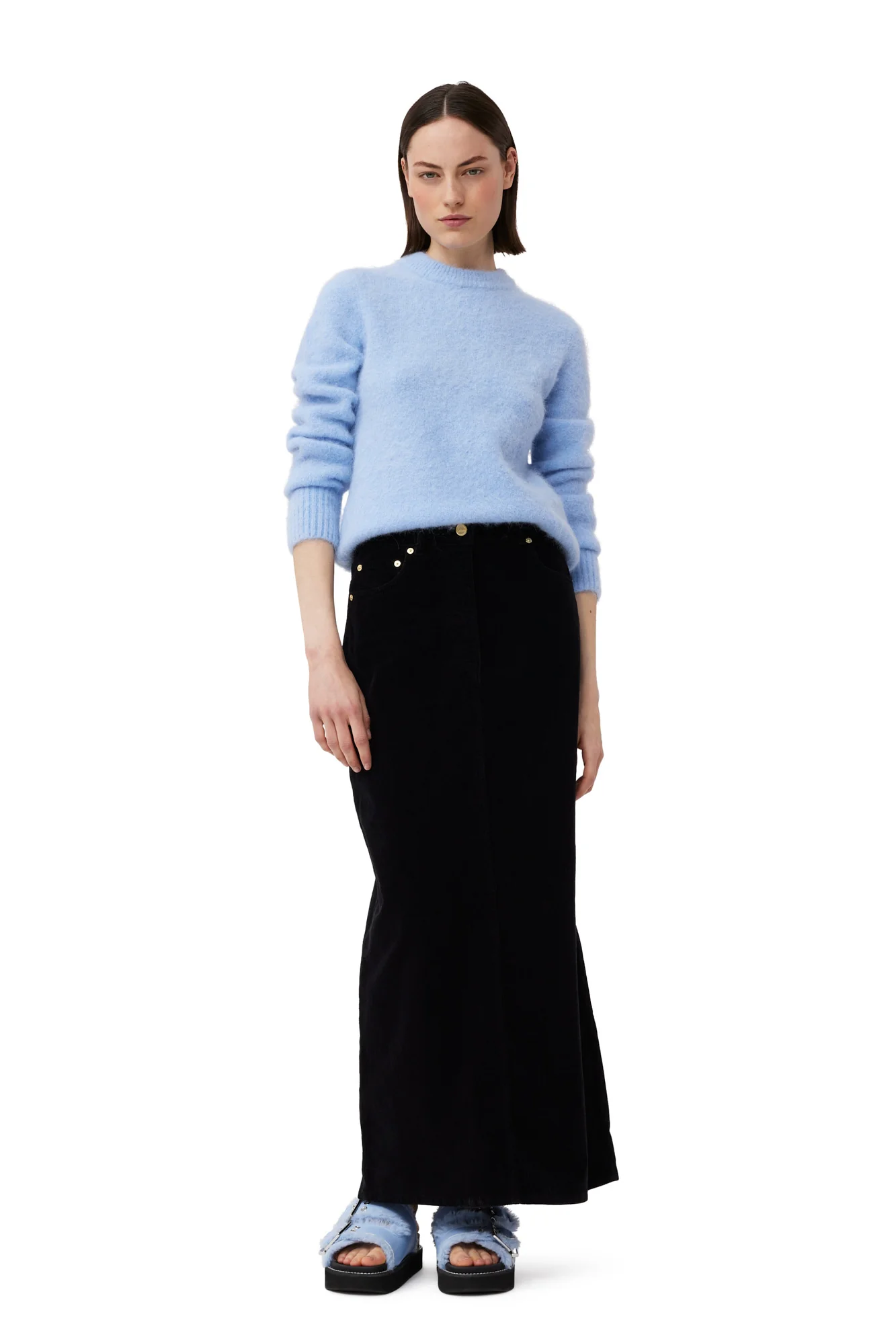 Brushed Alpaca O-Neck Sweater | Powder Blue