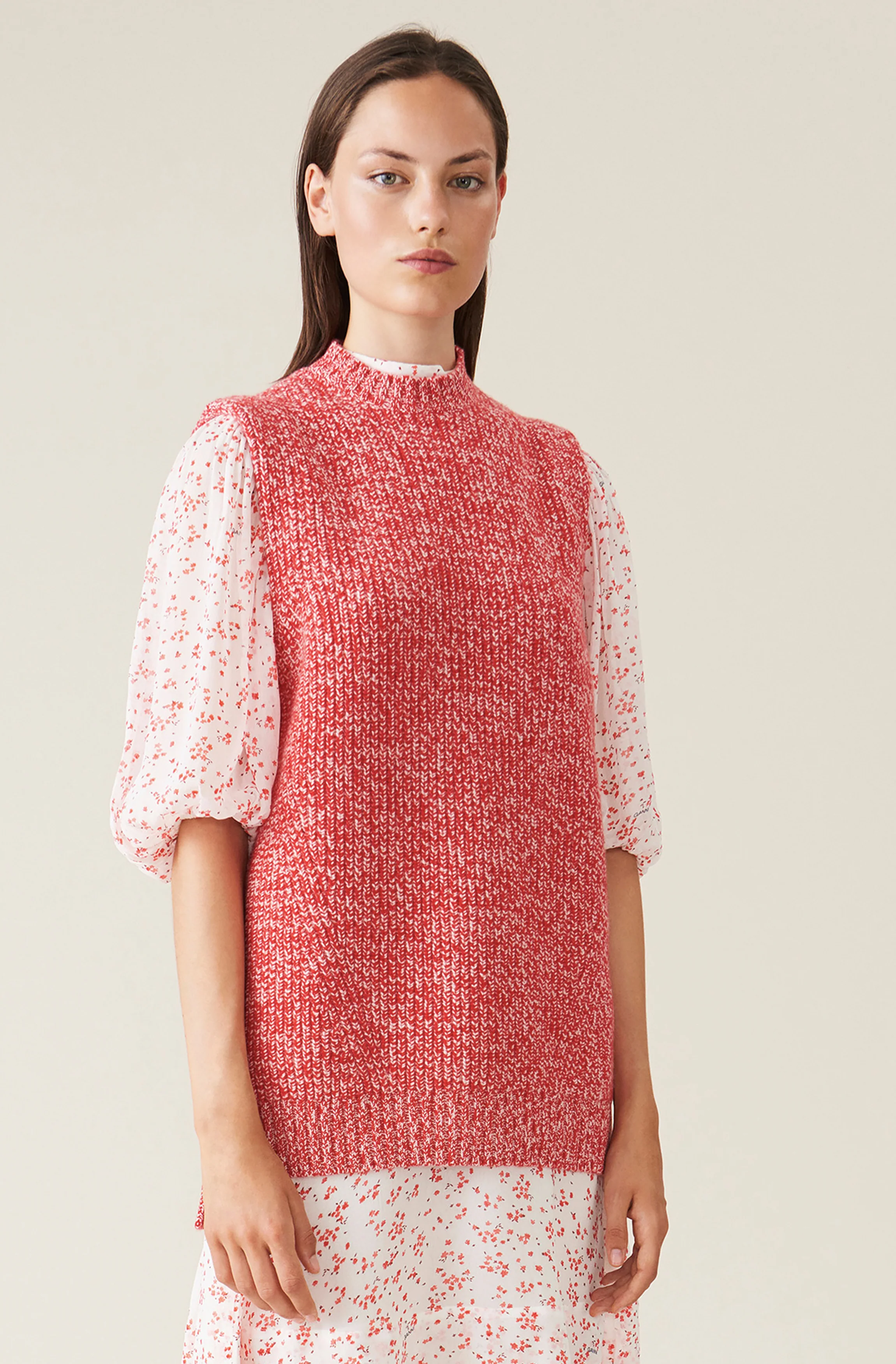 Cashmere Knit Vest | Flame Scarlet - Image 2