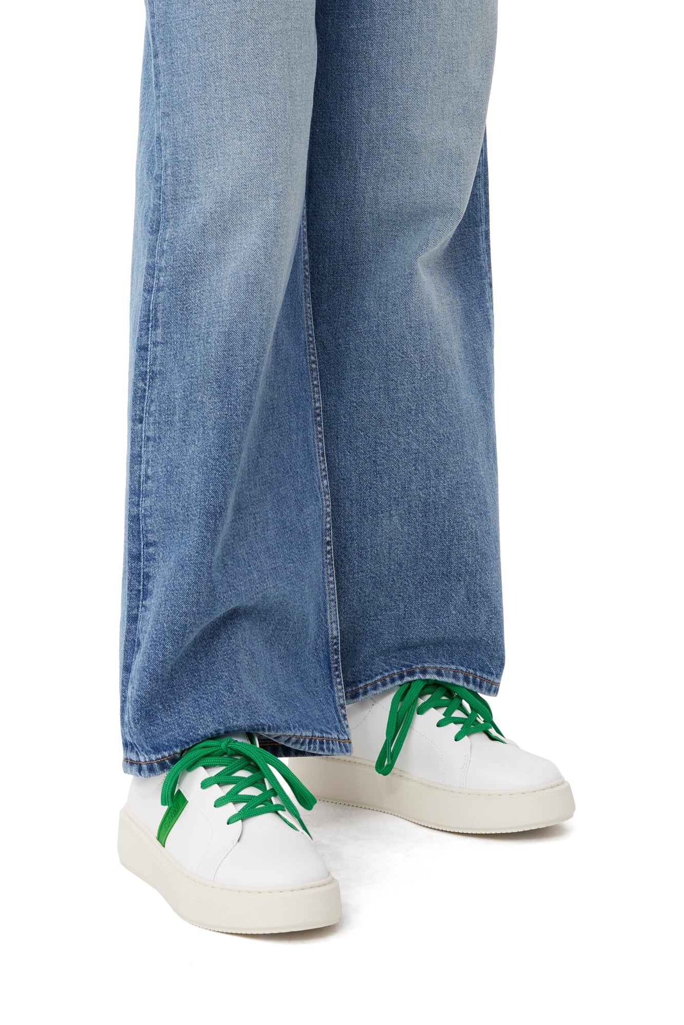 Contrast Stitch Sneaker | Kelly Green - Image 3