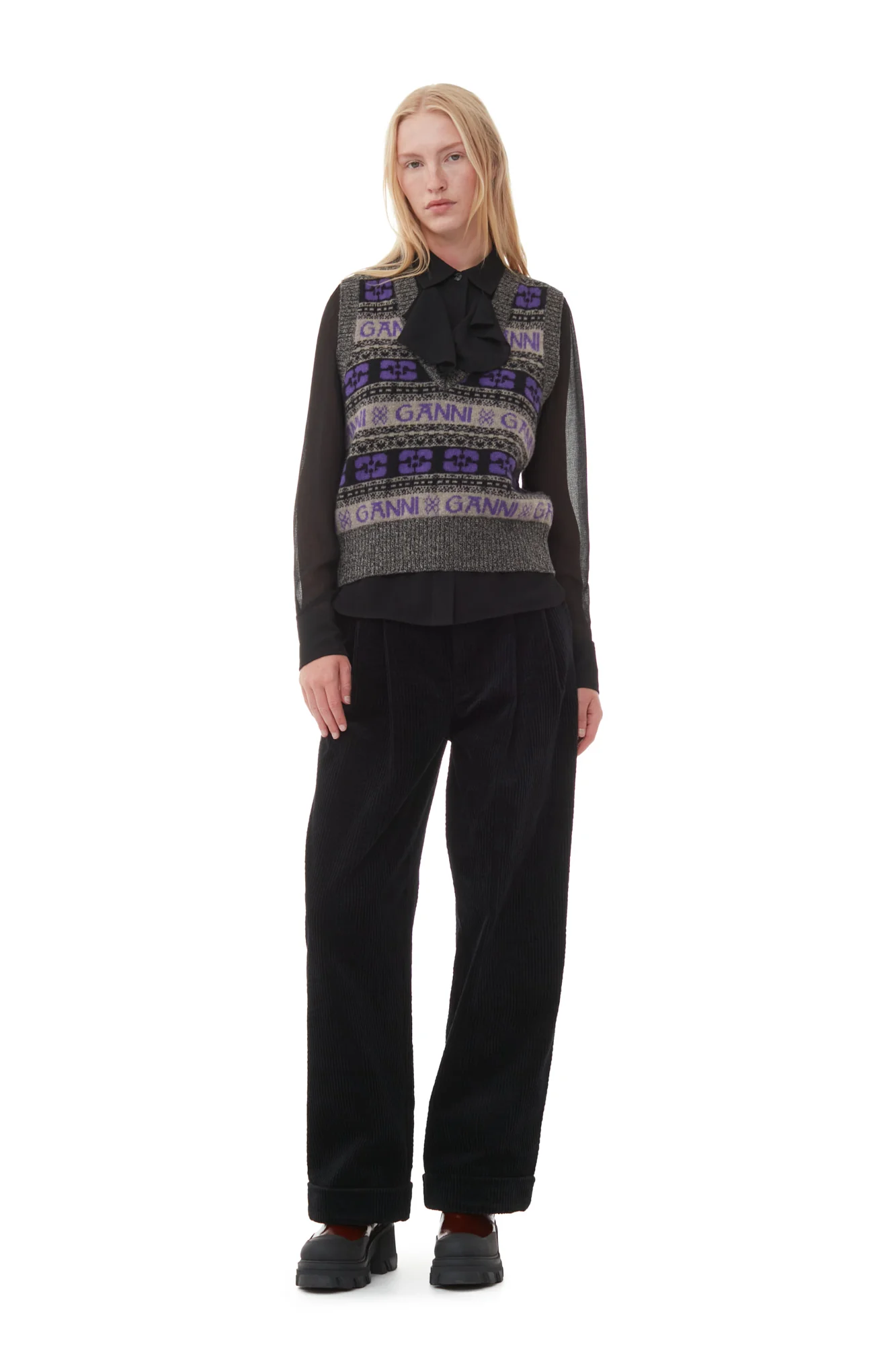 Corduroy Loose Pleat Trousers | Black - Image 3