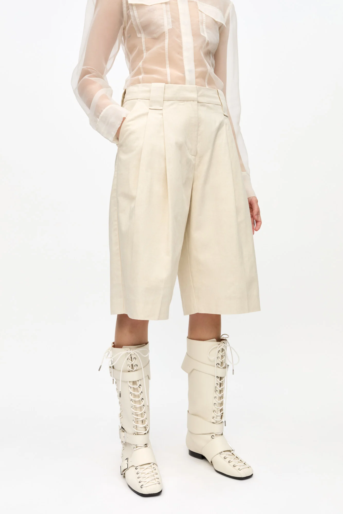 Cotton Melange Tailoring Wide Shorts | Angora - Image 4