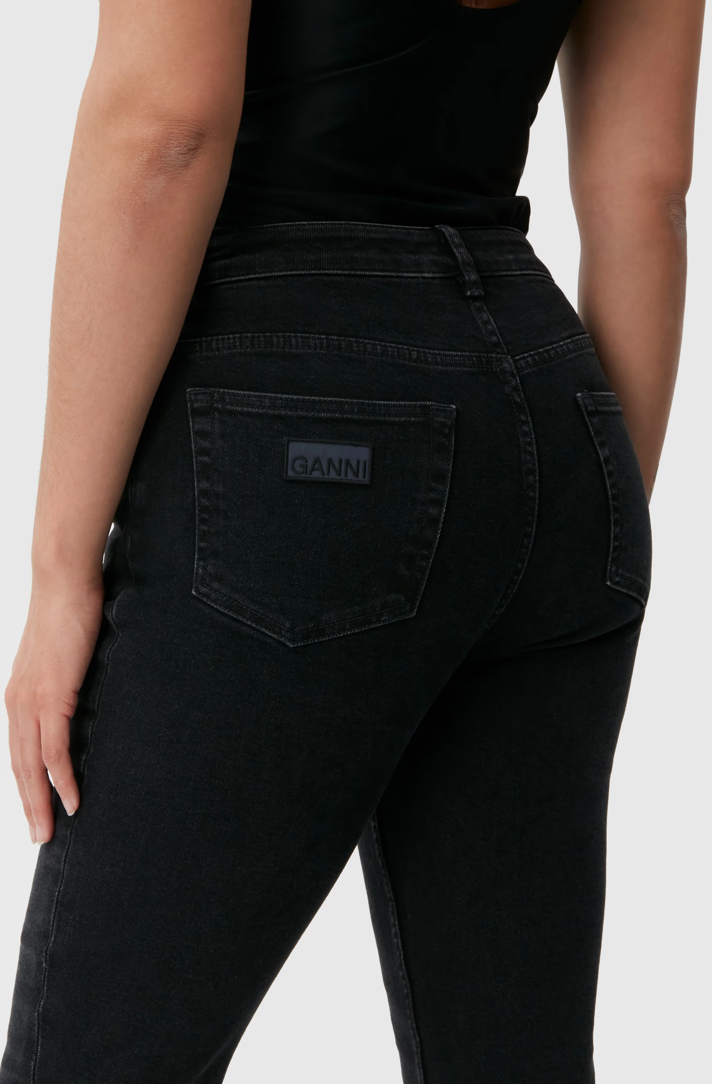 Cropped Jeans | Washed Black/Black - Image 5