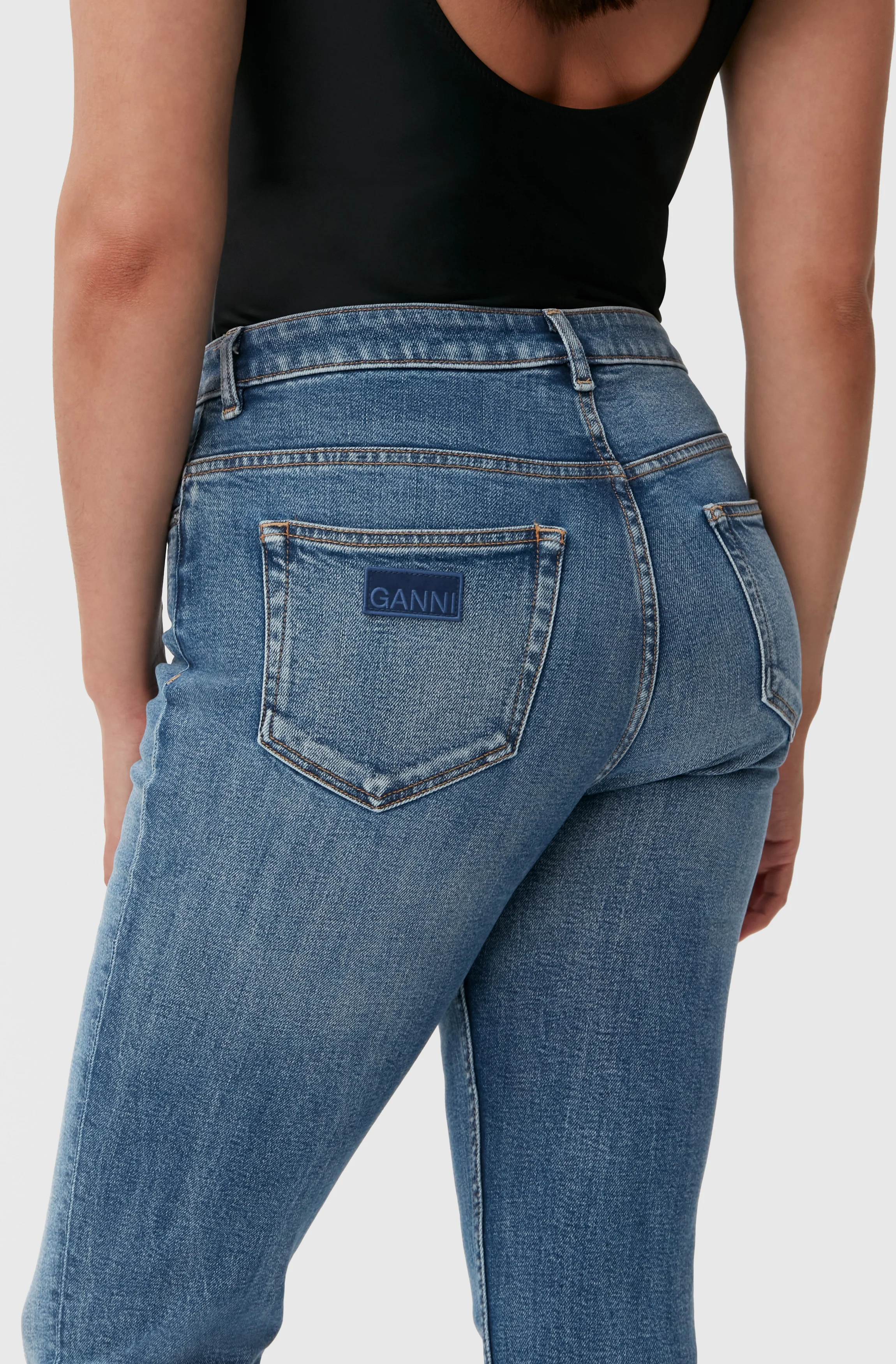 Cropped Slim-Leg Jeans | Mid Blue Vintage - Image 5