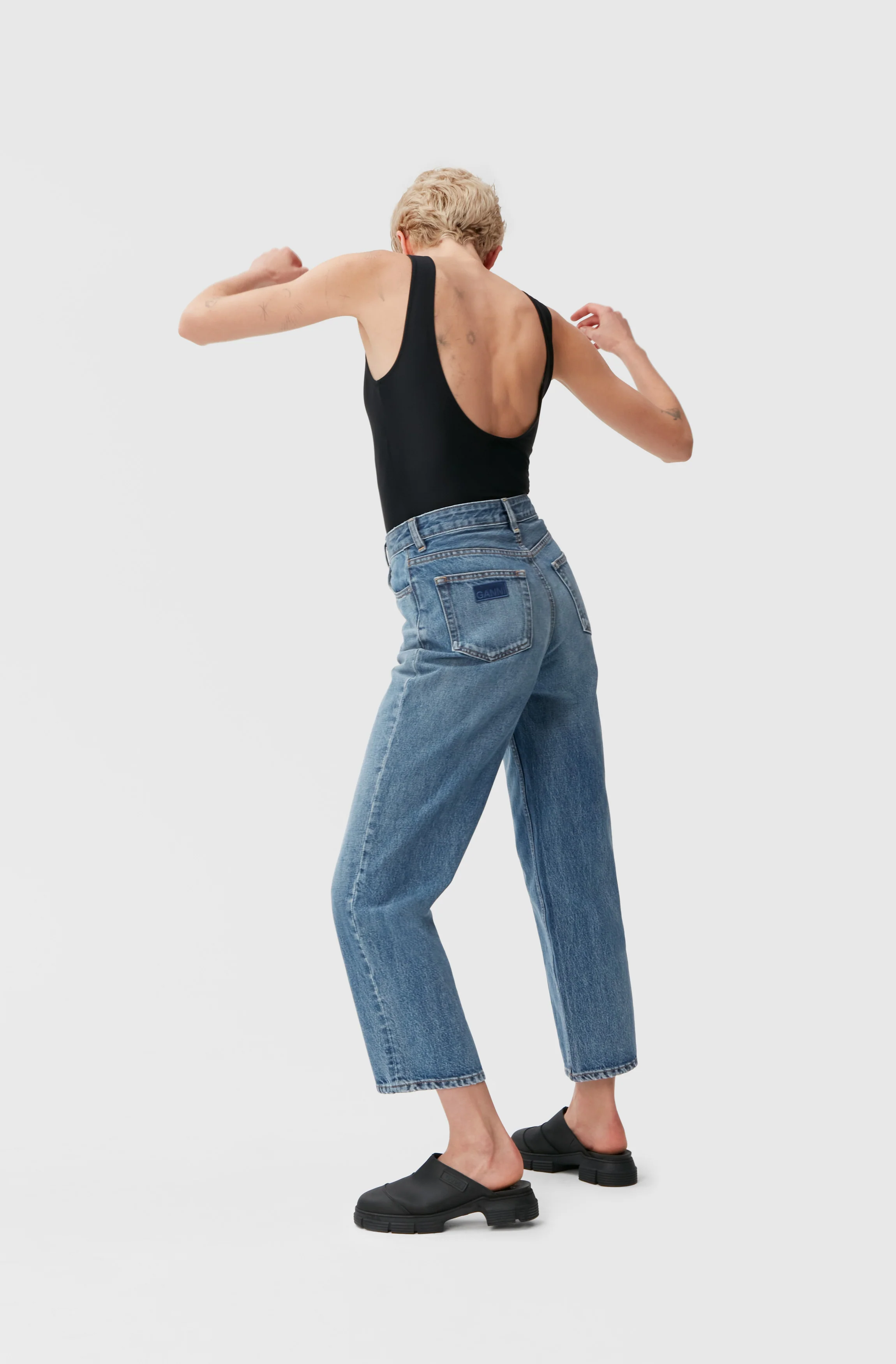 Cropped Straight-Leg Jeans | Mid Blue Vintage - Image 10