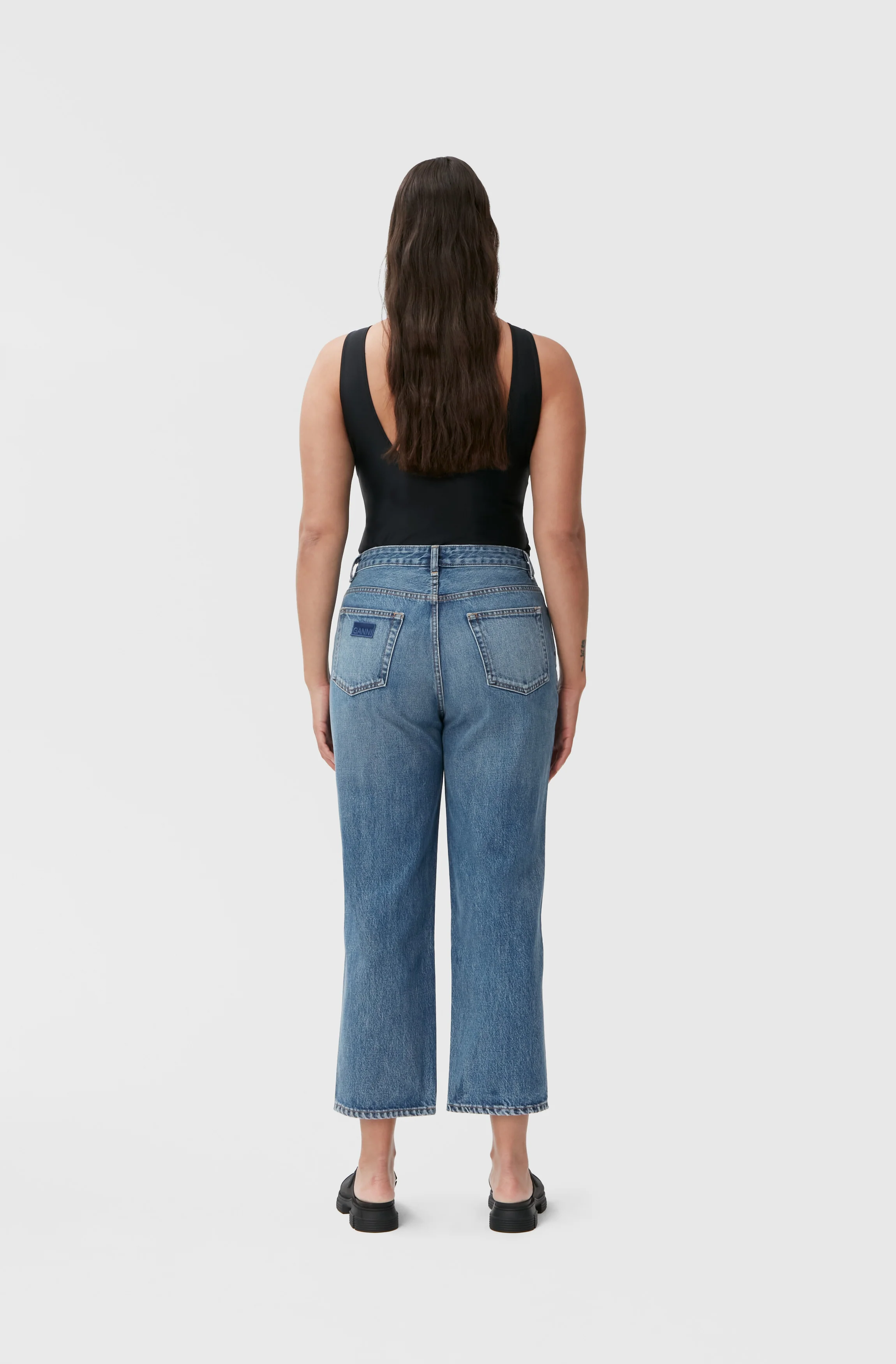 Cropped Straight-Leg Jeans | Mid Blue Vintage - Image 4