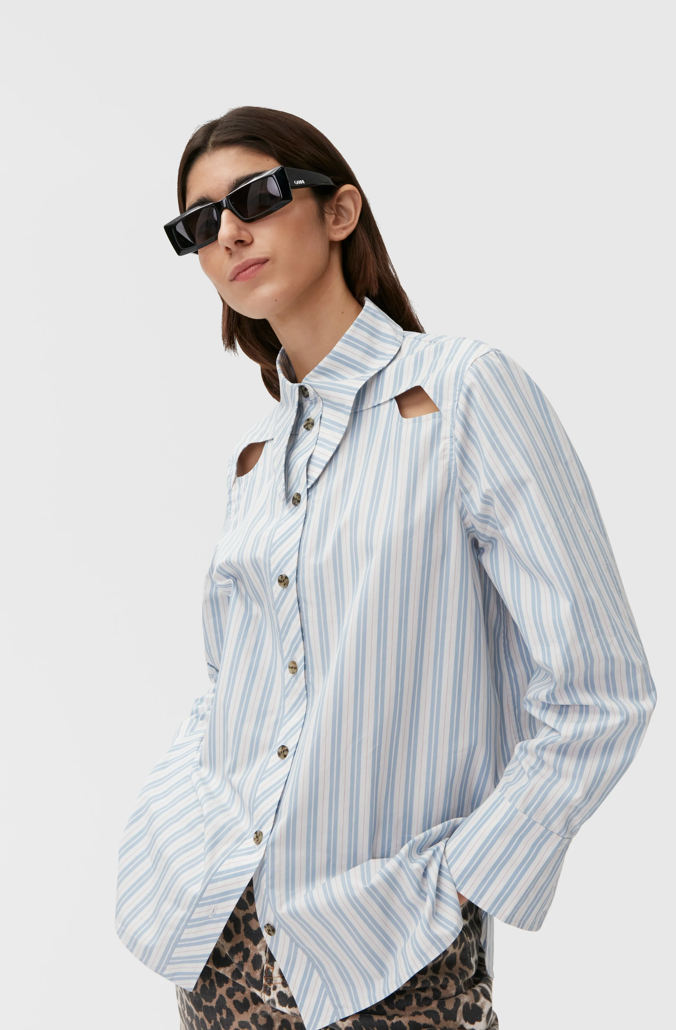 Cutout Shirt | Forever Blue - Image 7