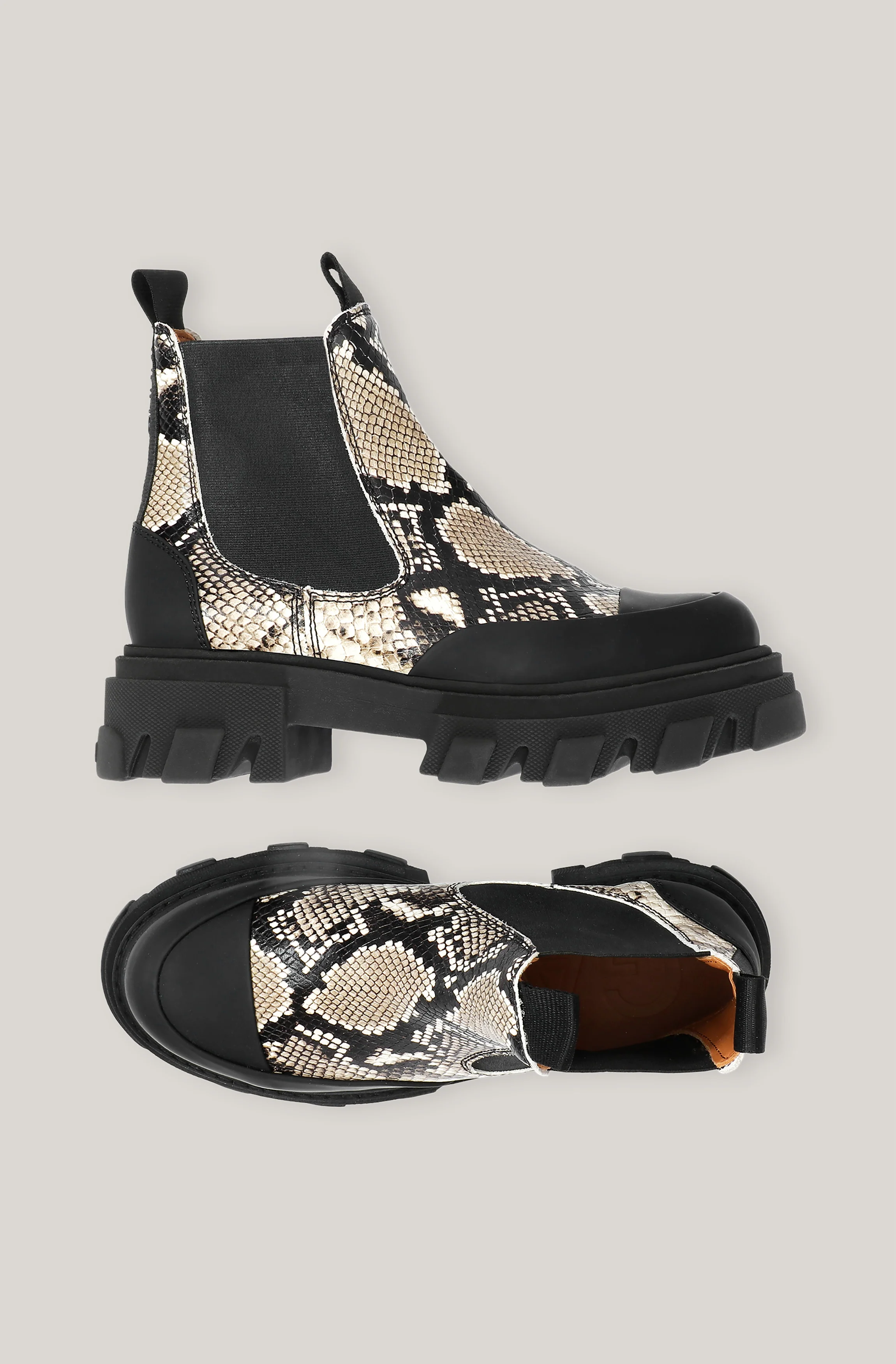 Embossed Snake Low Chelsea Boot | Kalamata - Image 2