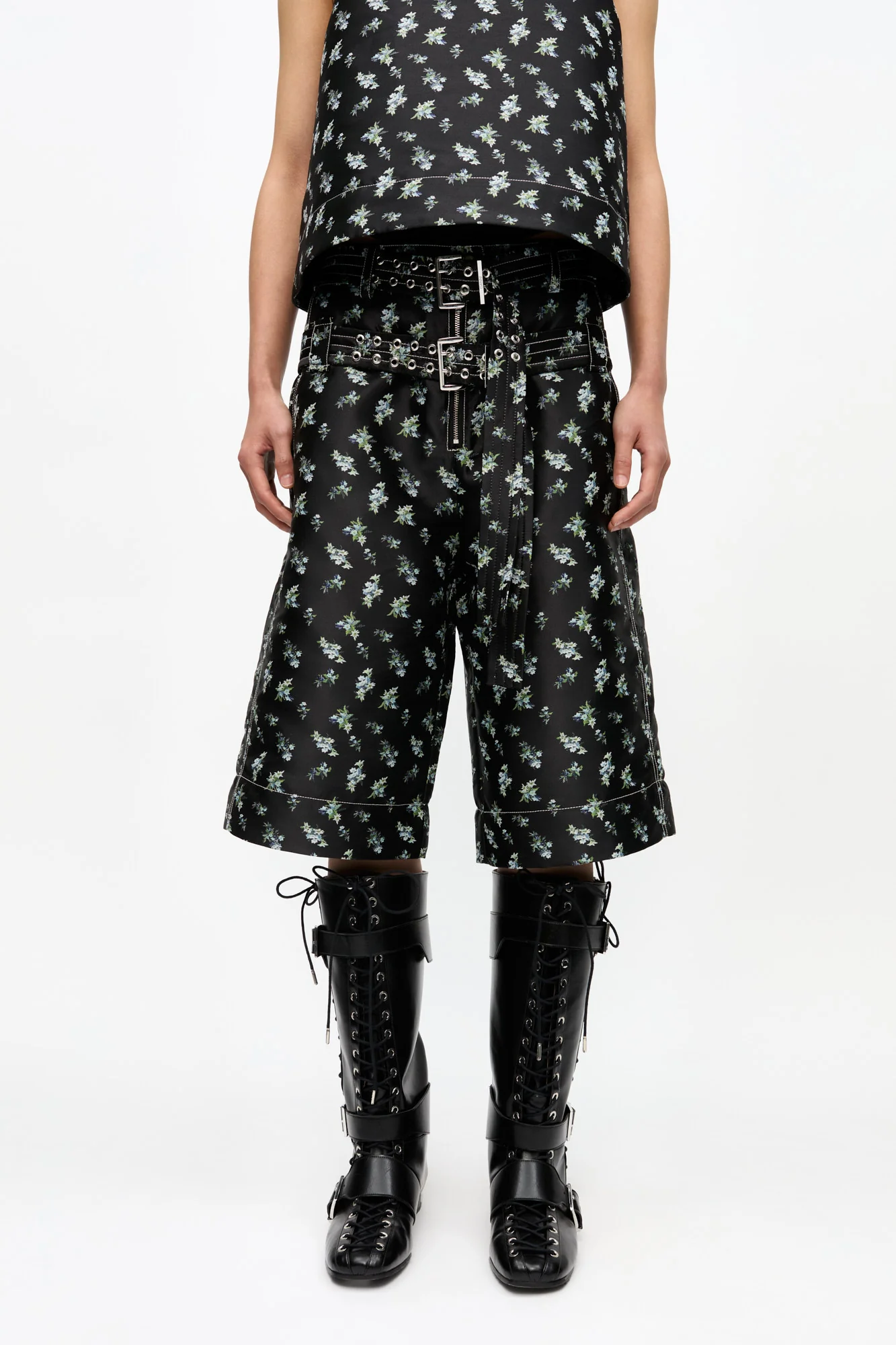 Floral Jacquard Shorts | Black - Image 4