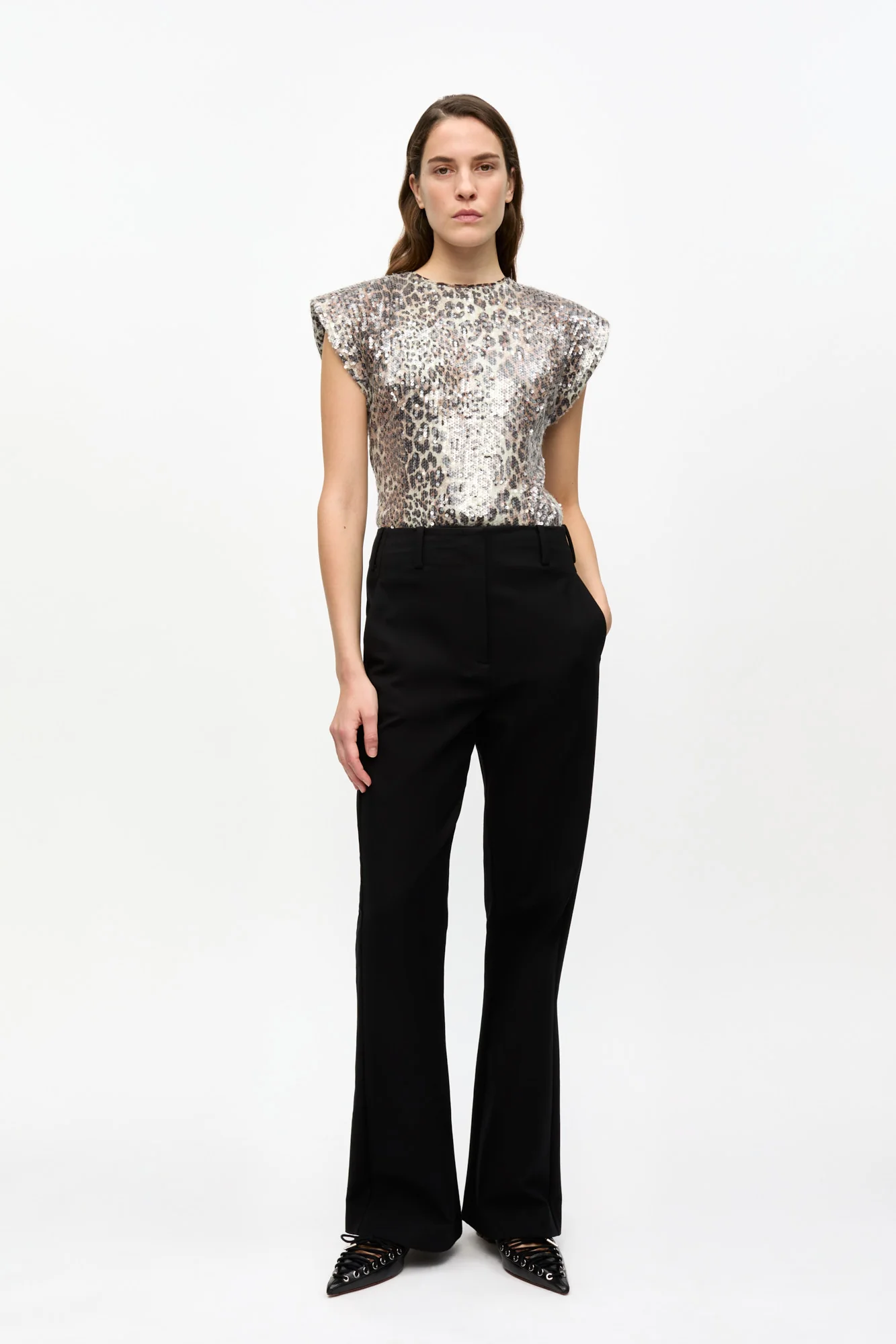 Heavy Cotton Tailoring Flared Trousers | Black - Image 3