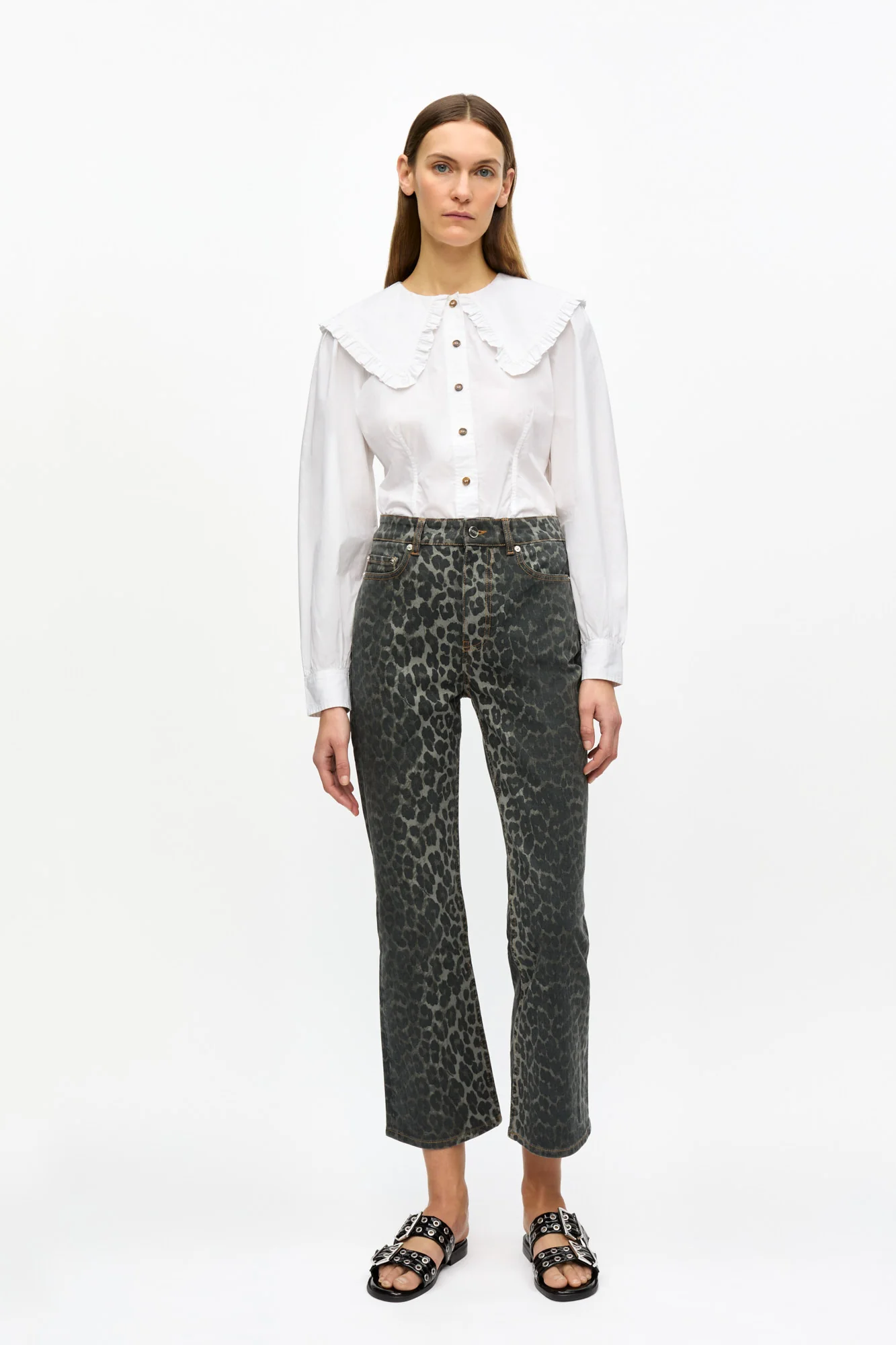 Leopard Betzy Jeans | Gray Pinstripe - Image 3