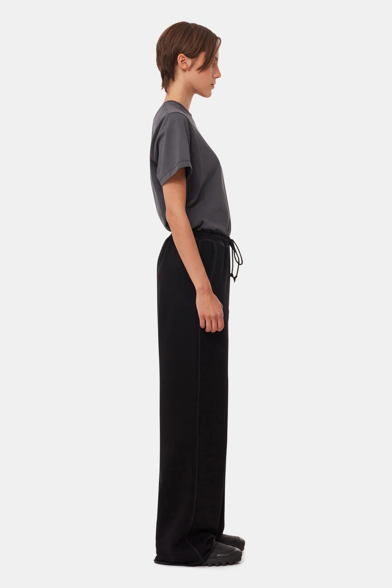 Light Isoli Wide Leg Trousers | Black - Image 3