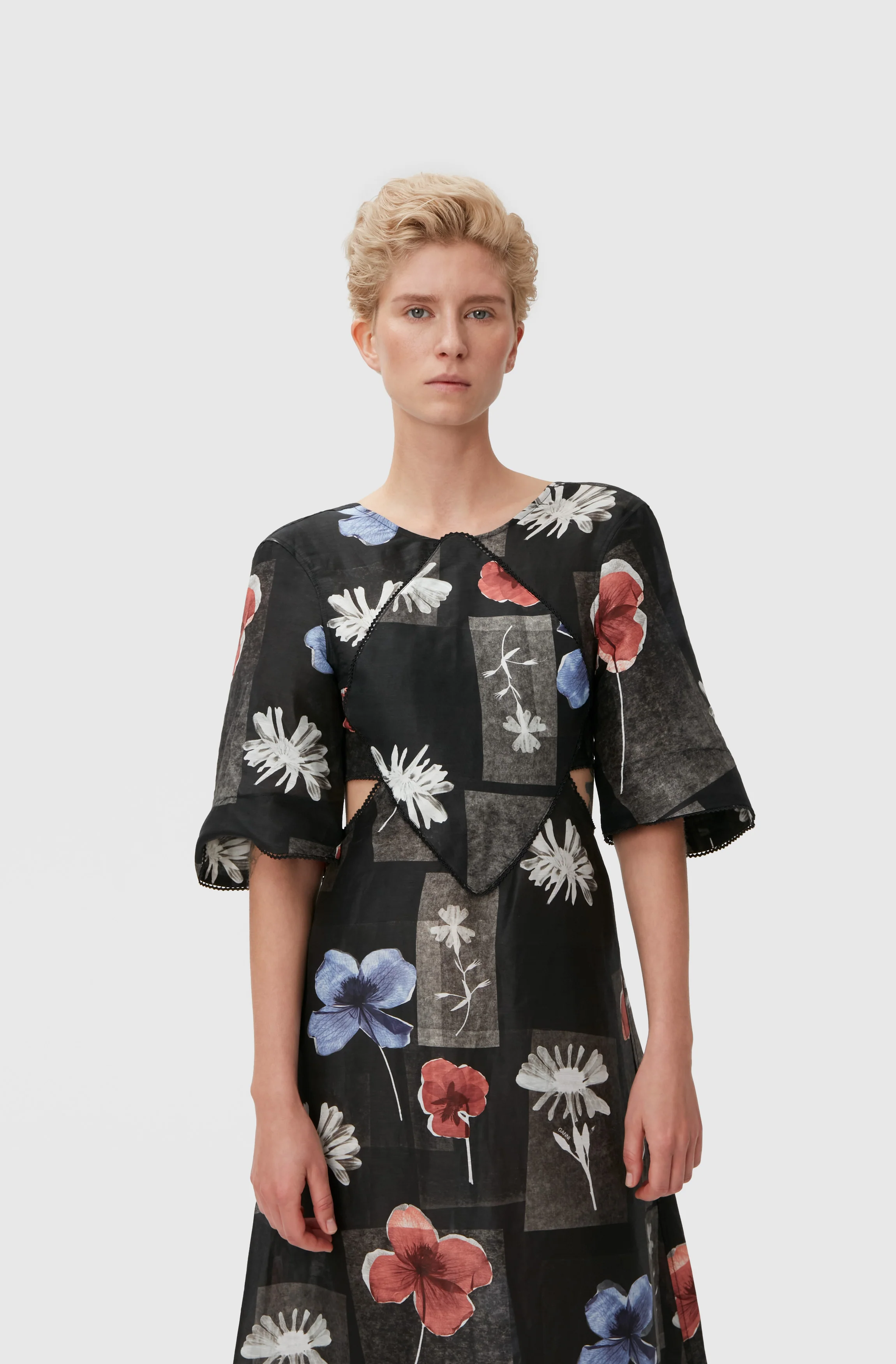 Maxi Dress | Flowers Black - Image 5