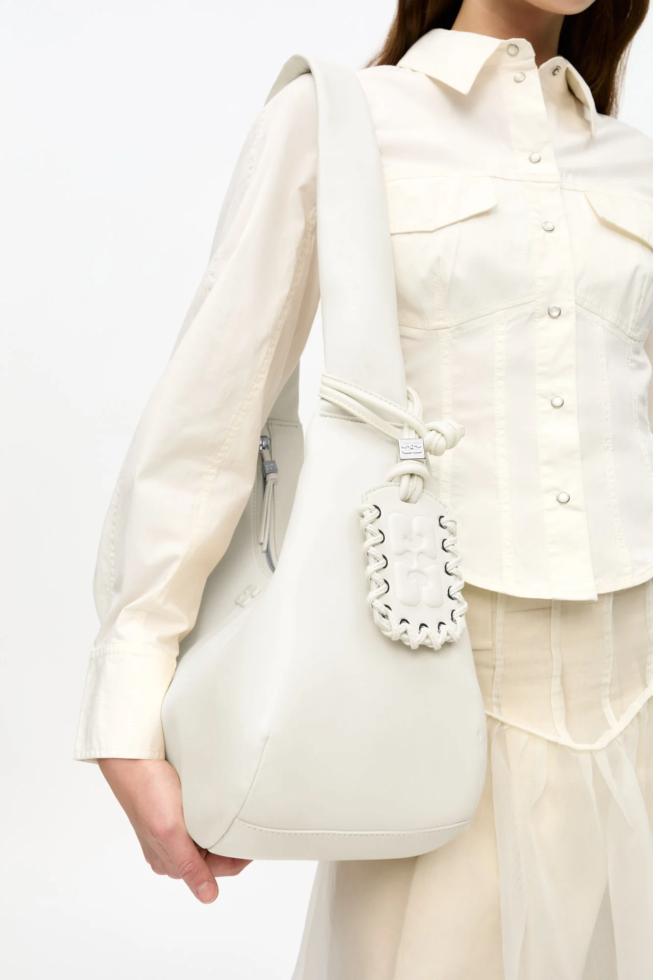 Medium Hobo Bag | Egret - Image 8
