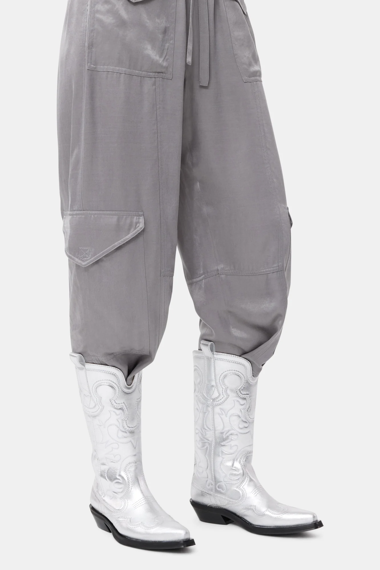 Mid Shaft Embroidered Western | Silver - Image 5