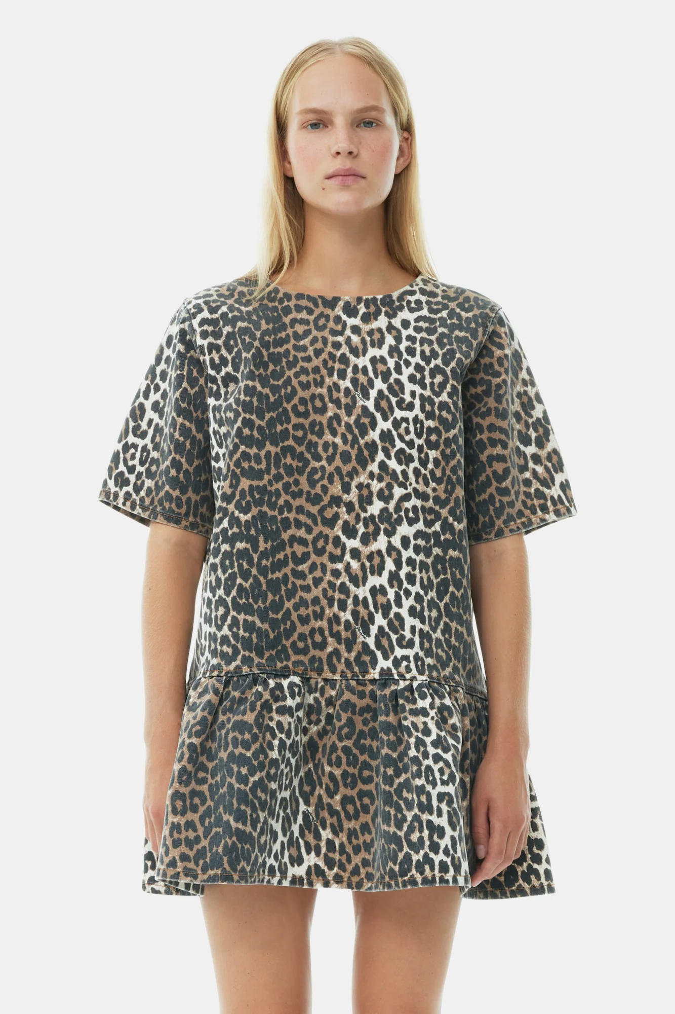Print Denim Slip-On style Open-Back Mini Dress | Leopard - Image 4