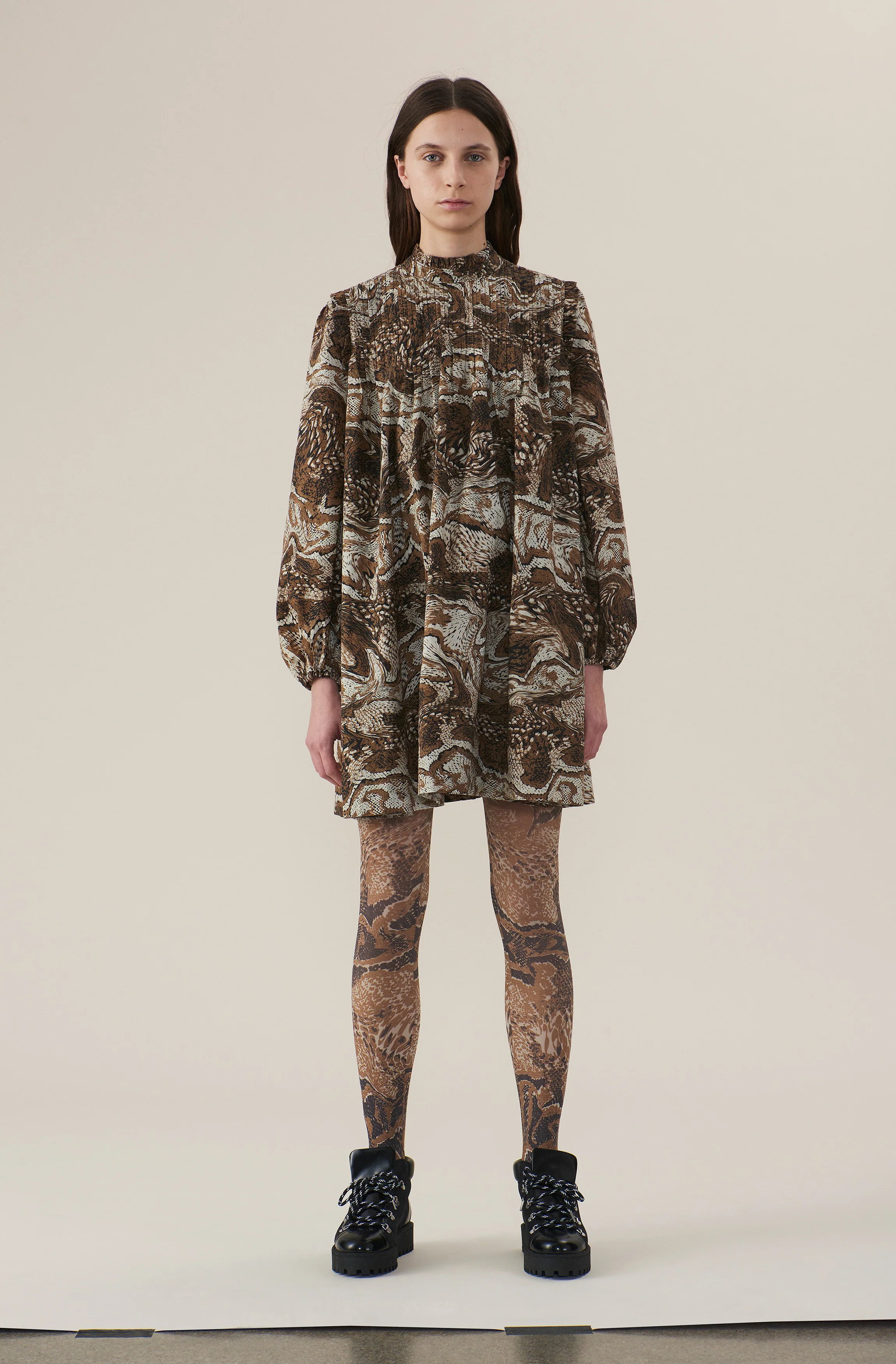Recycled Print Stockings | Chicory Coffee - Image 4