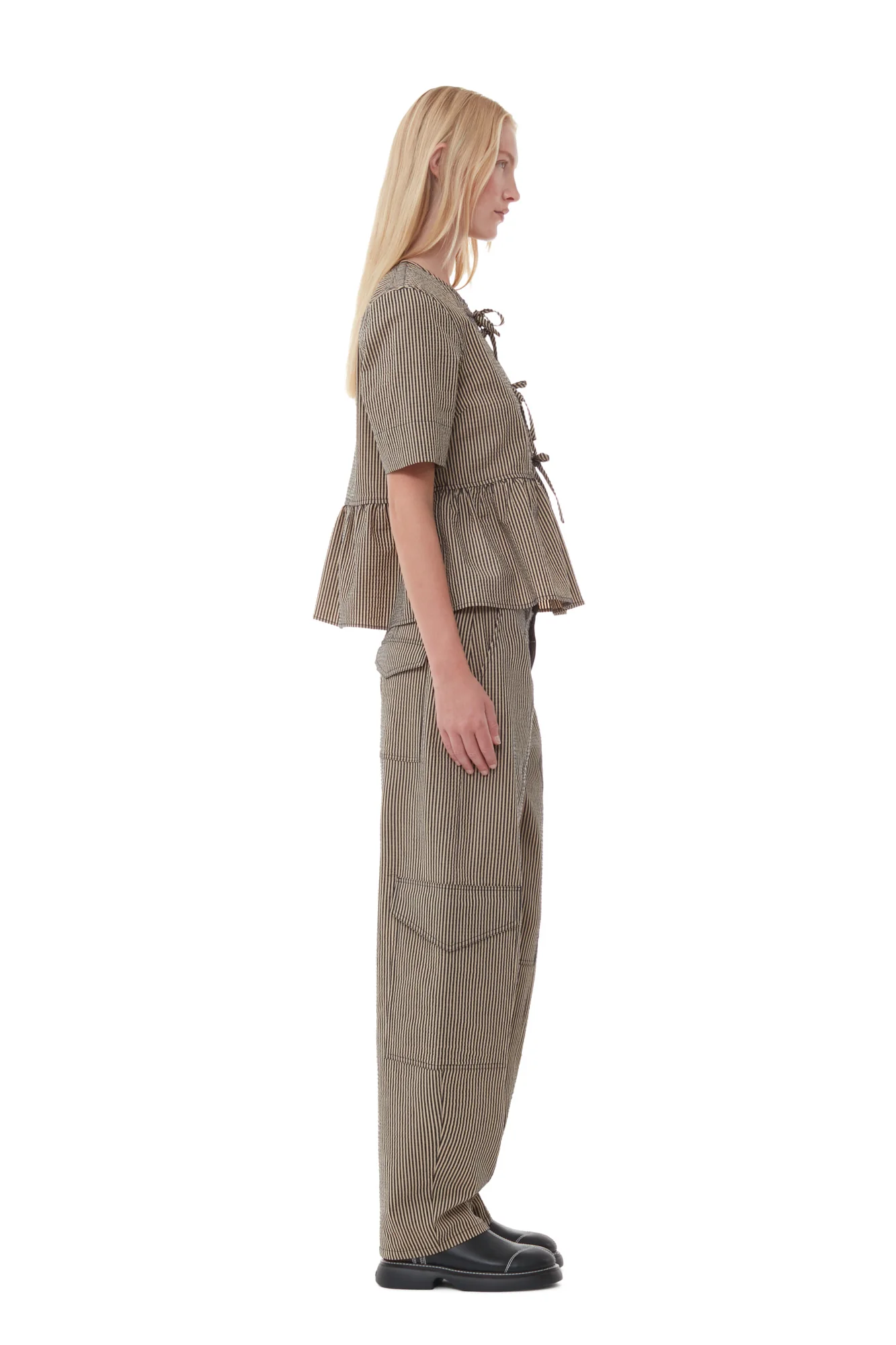Seersucker Cargo Trousers | Irish Cream - Image 4