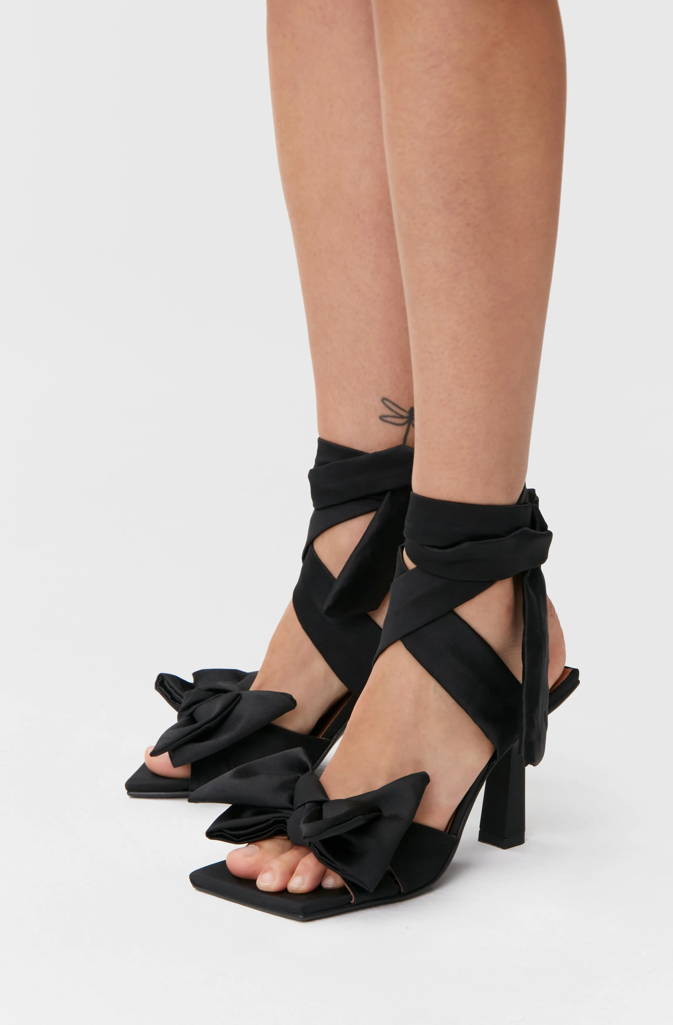 Soft Bow Sandals | Black - Image 4