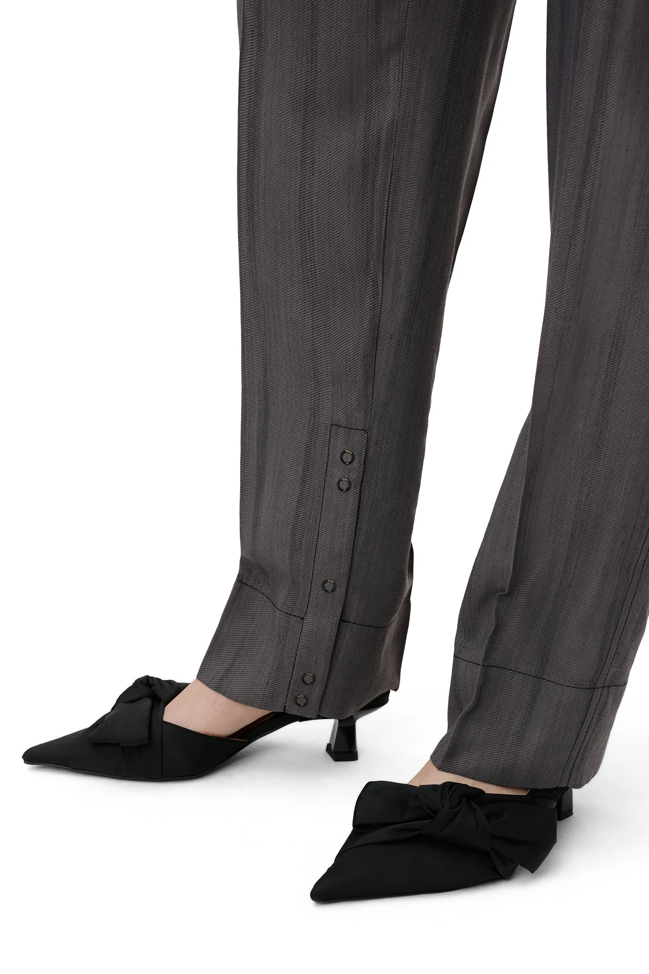 Soft Bow Slingback Pumps | Black - Image 4