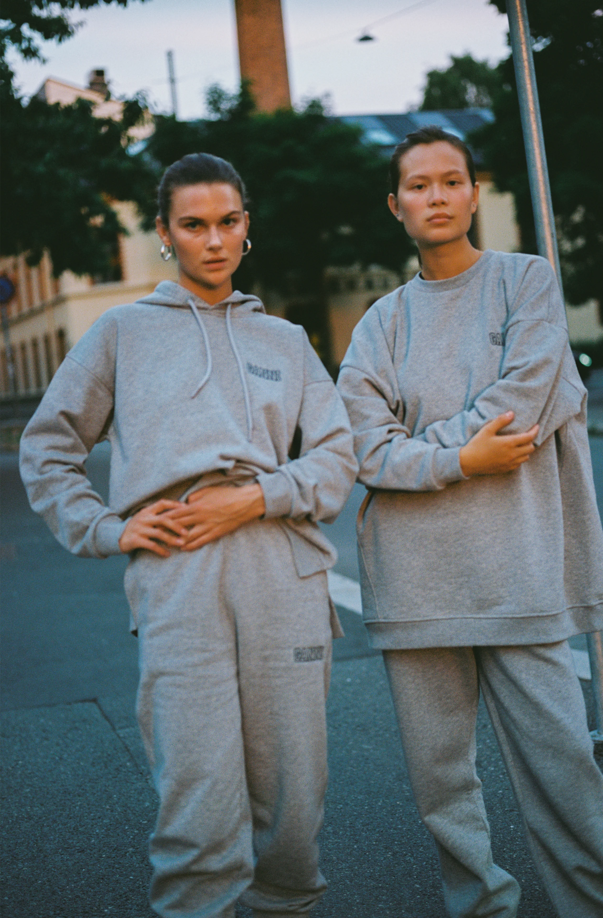 Software Isoli Straight Leg Sweatpants | Black - Image 2