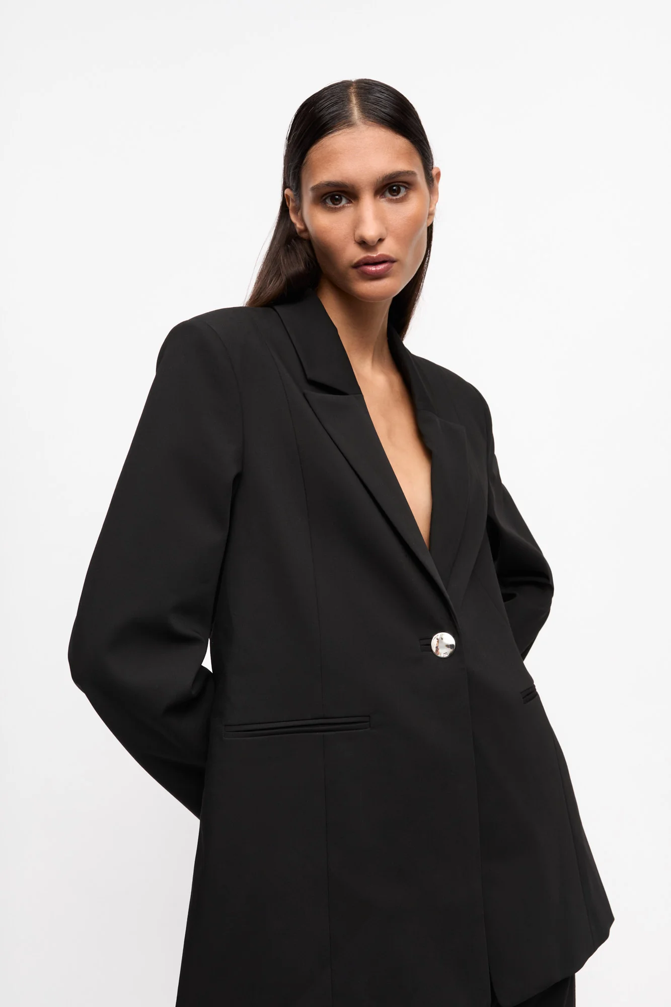 Solid Twill Suiting Blazer | Black - Image 3