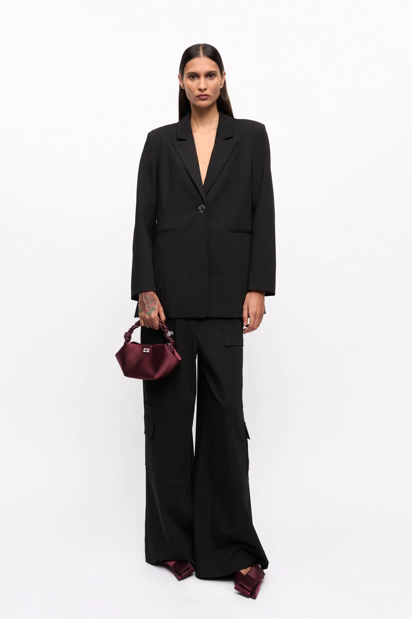 Solid Twill Suiting Blazer | Black - Image 5