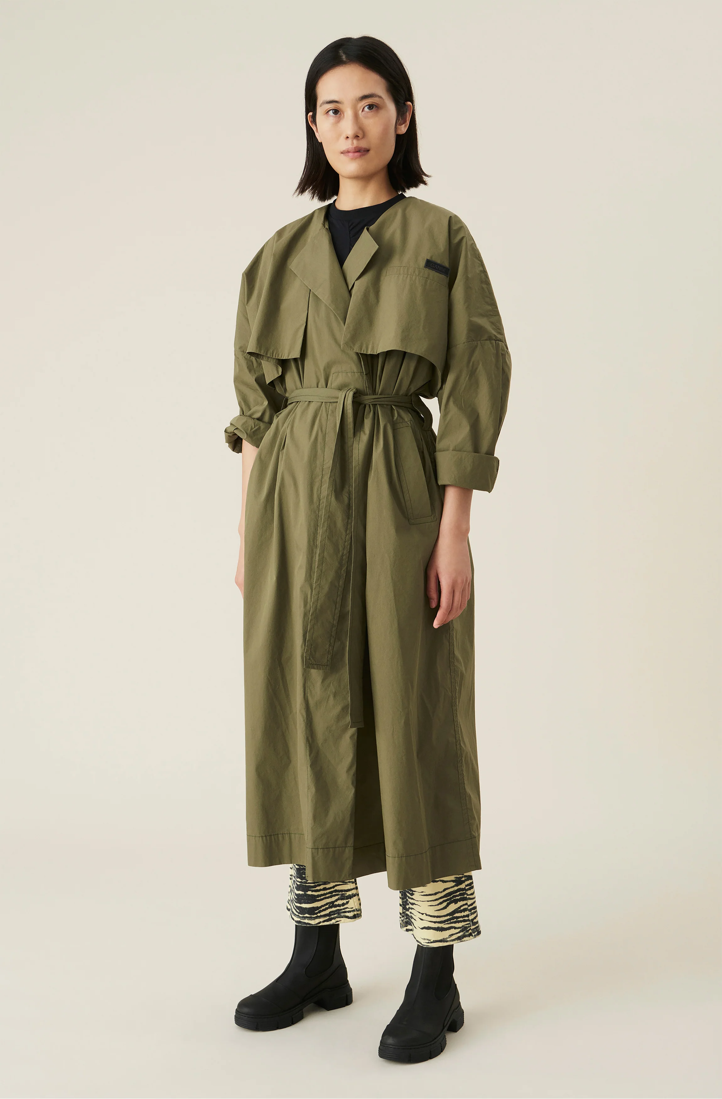 Stretch Canvas Green Trench Coat | Kalamata - Image 2
