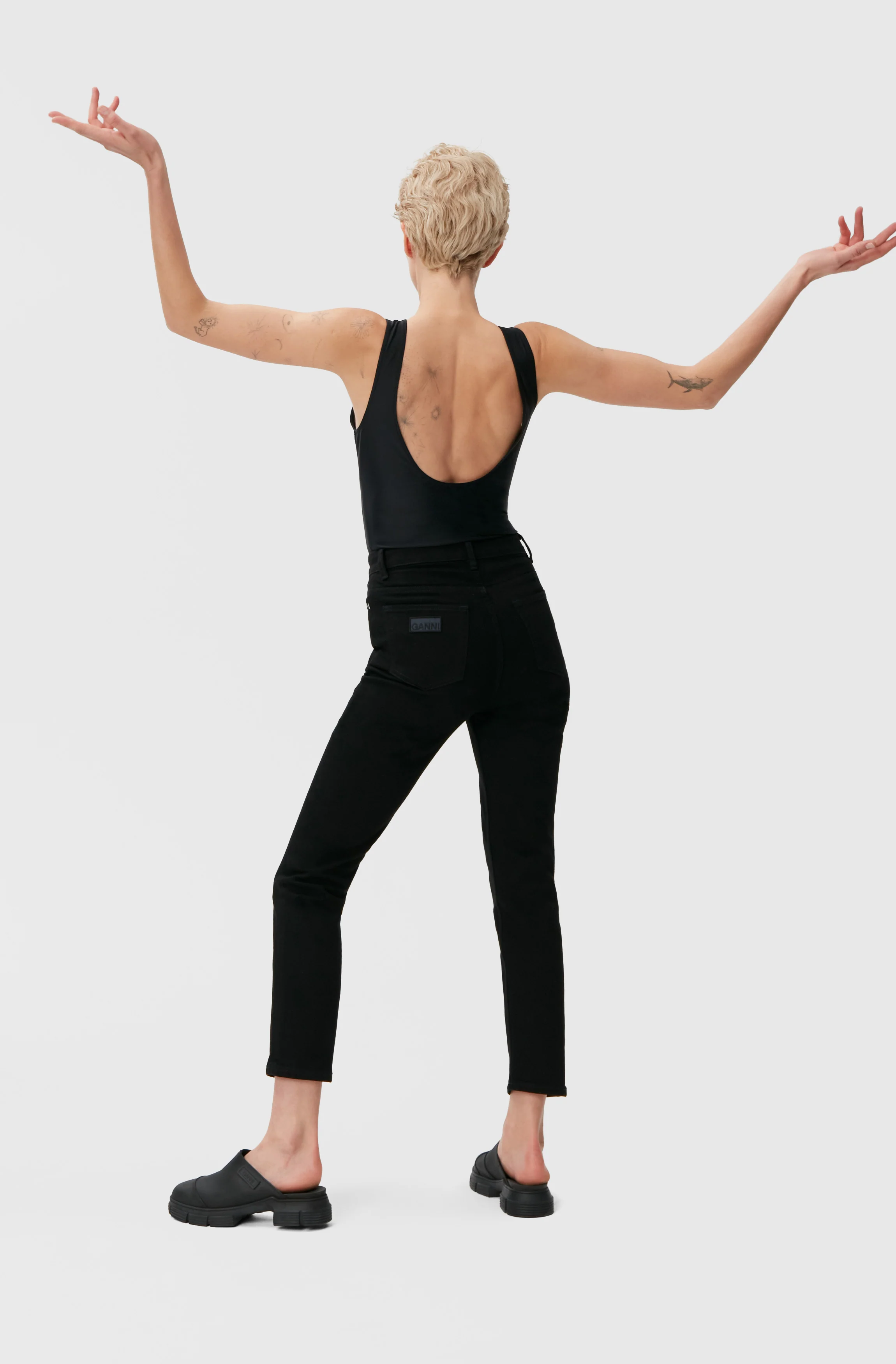 Stretch Cropped Jeans | Black/Black - Image 9