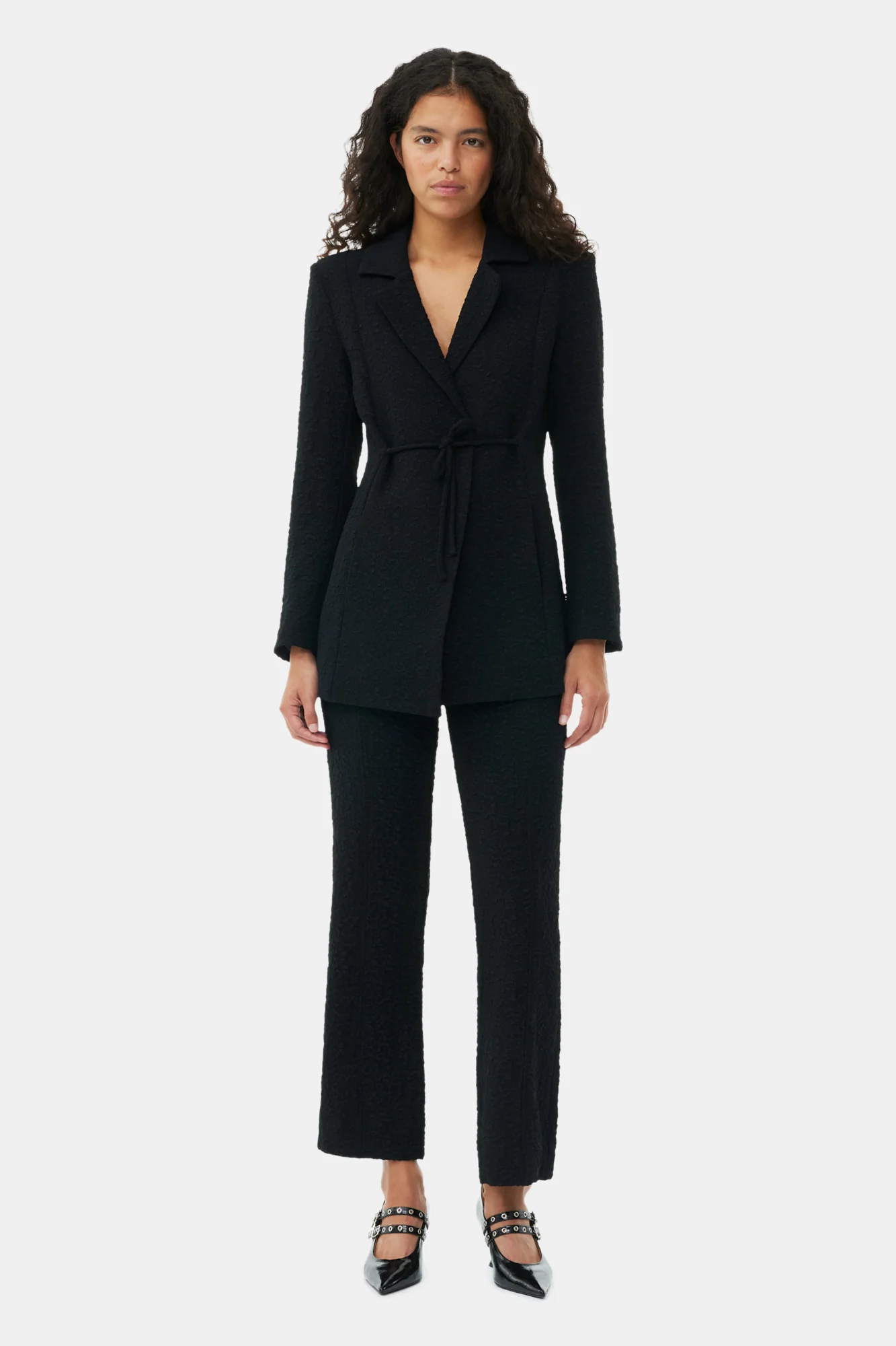 Textured Suiting Tie String Blazer | Black - Image 4