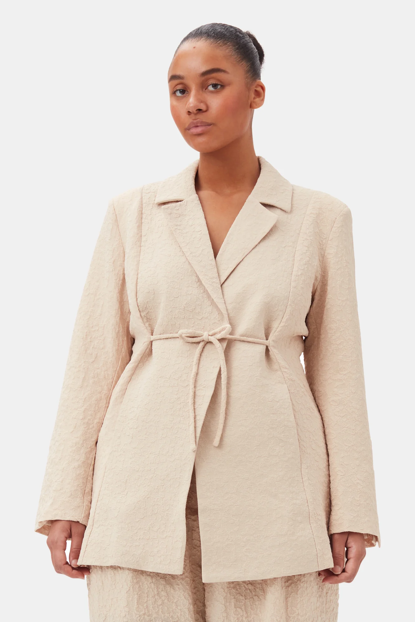 Textured Suiting Tie String Blazer | Oyster Gray - Image 7