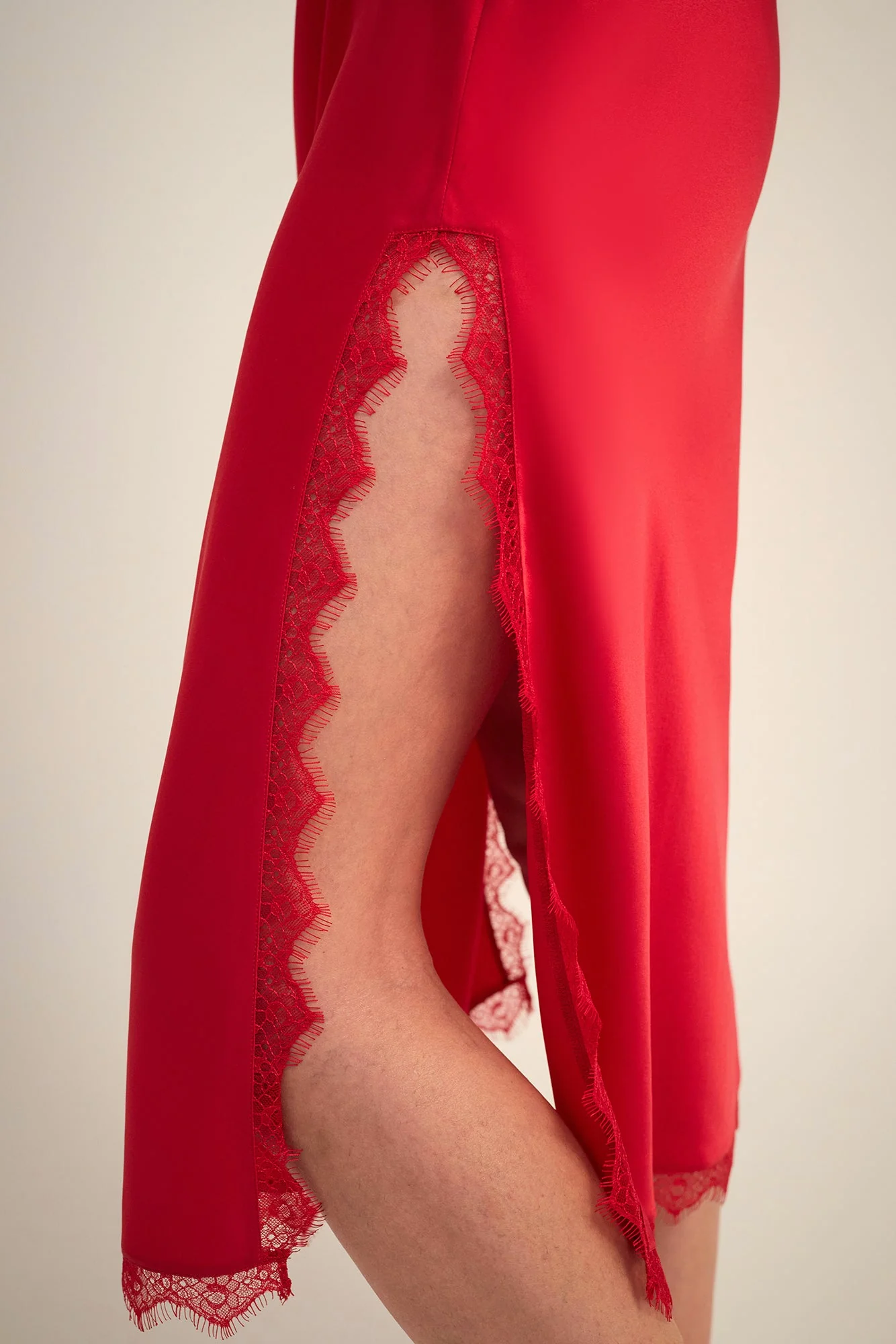 Aurora Silk Nite | Ruby - Image 3