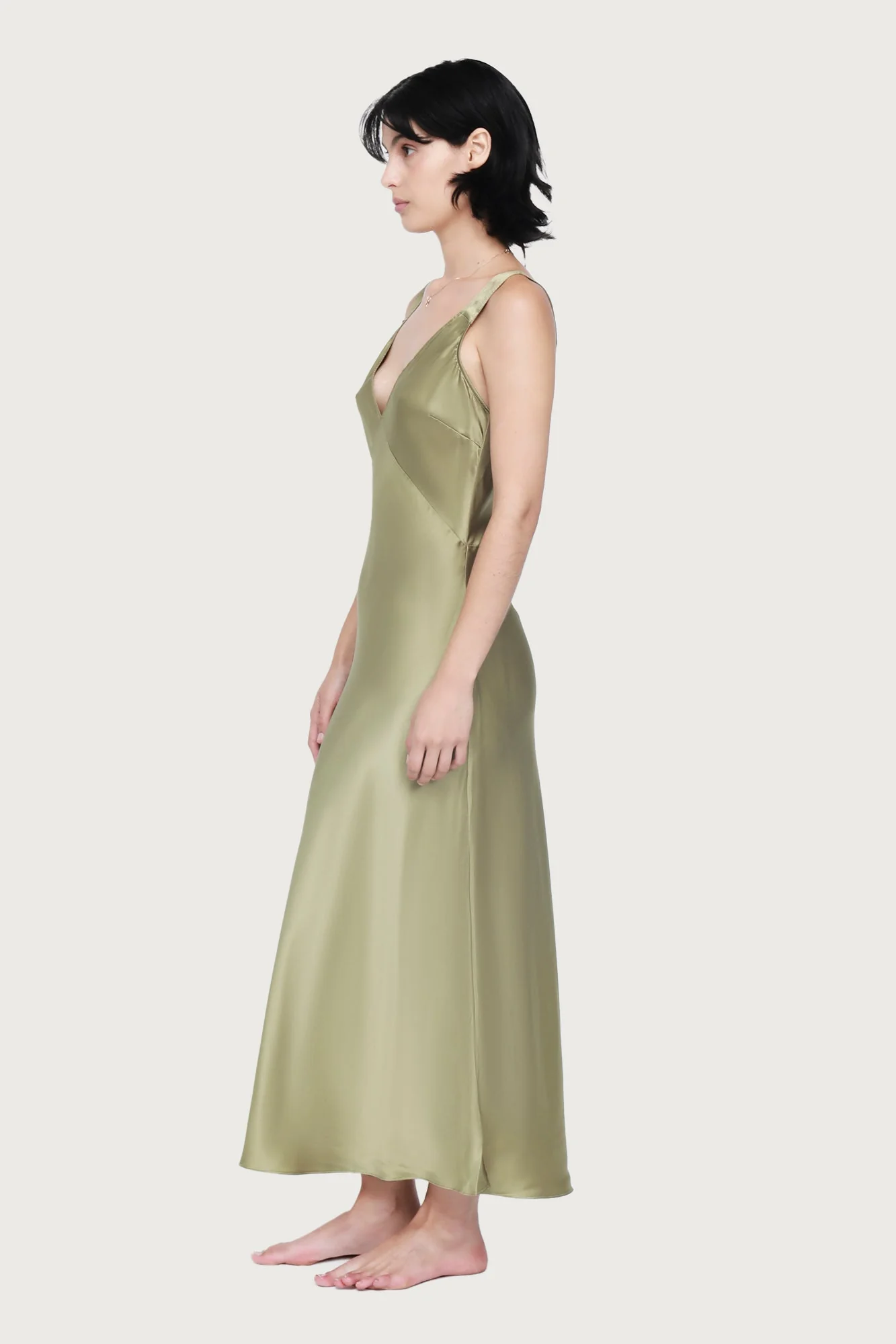 Day To Night Slip | Khaki - Image 3