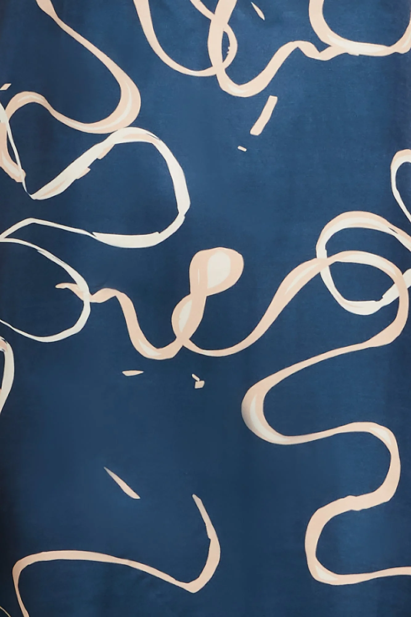 Figura Washable Silk Tank | Figura Print - Image 6
