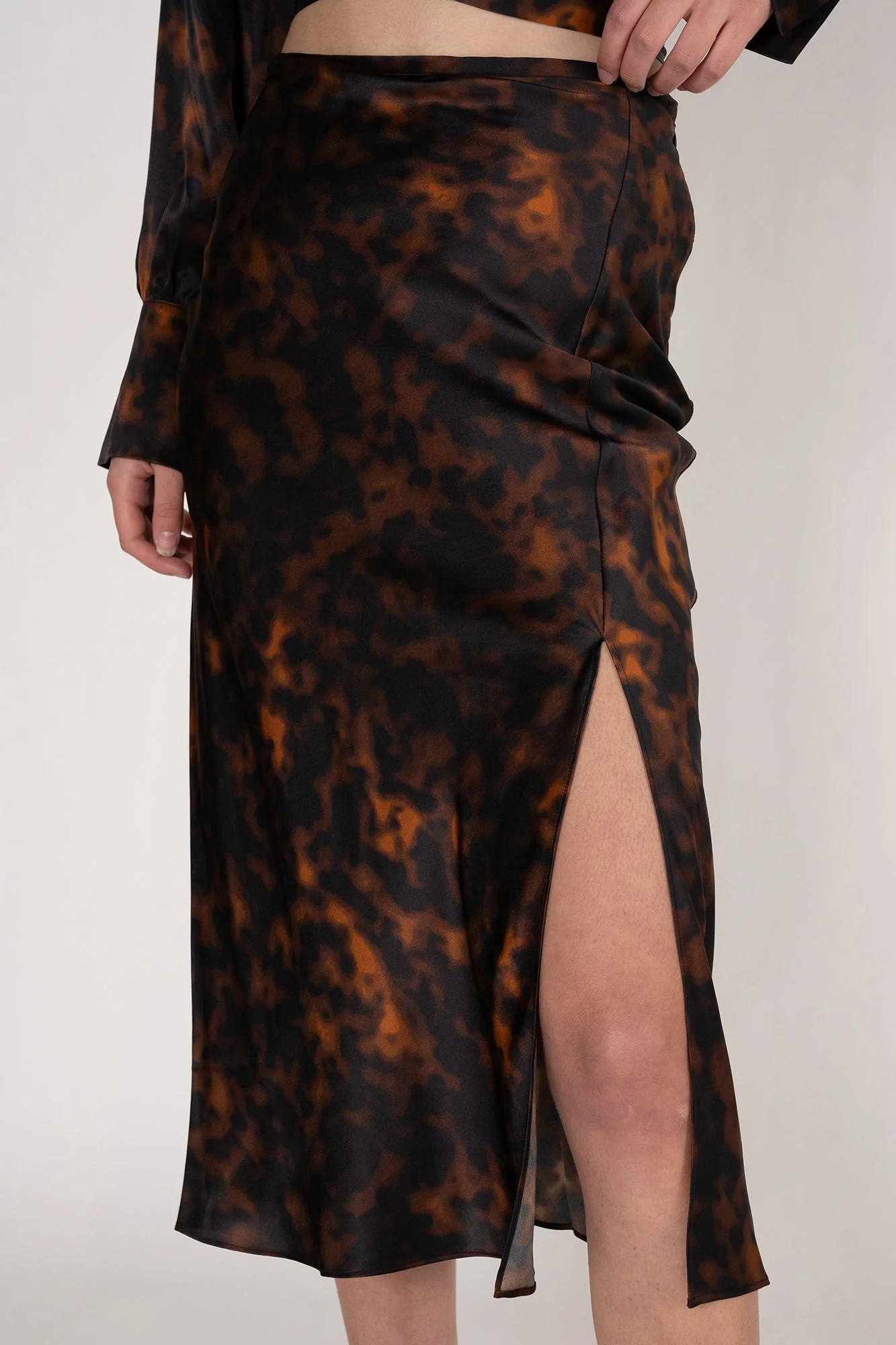 Thea Slim Line Skirt | Ember - Image 2