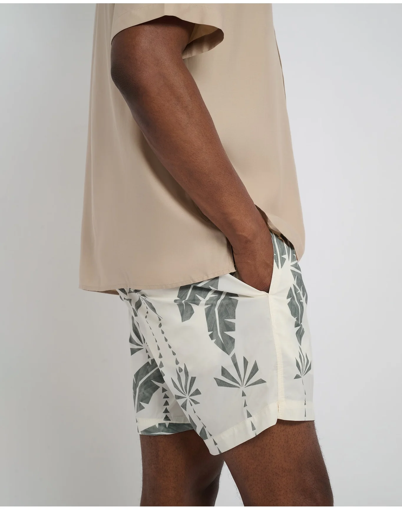 Men | Charles 5" Swim Trunk | Olive - Image 2