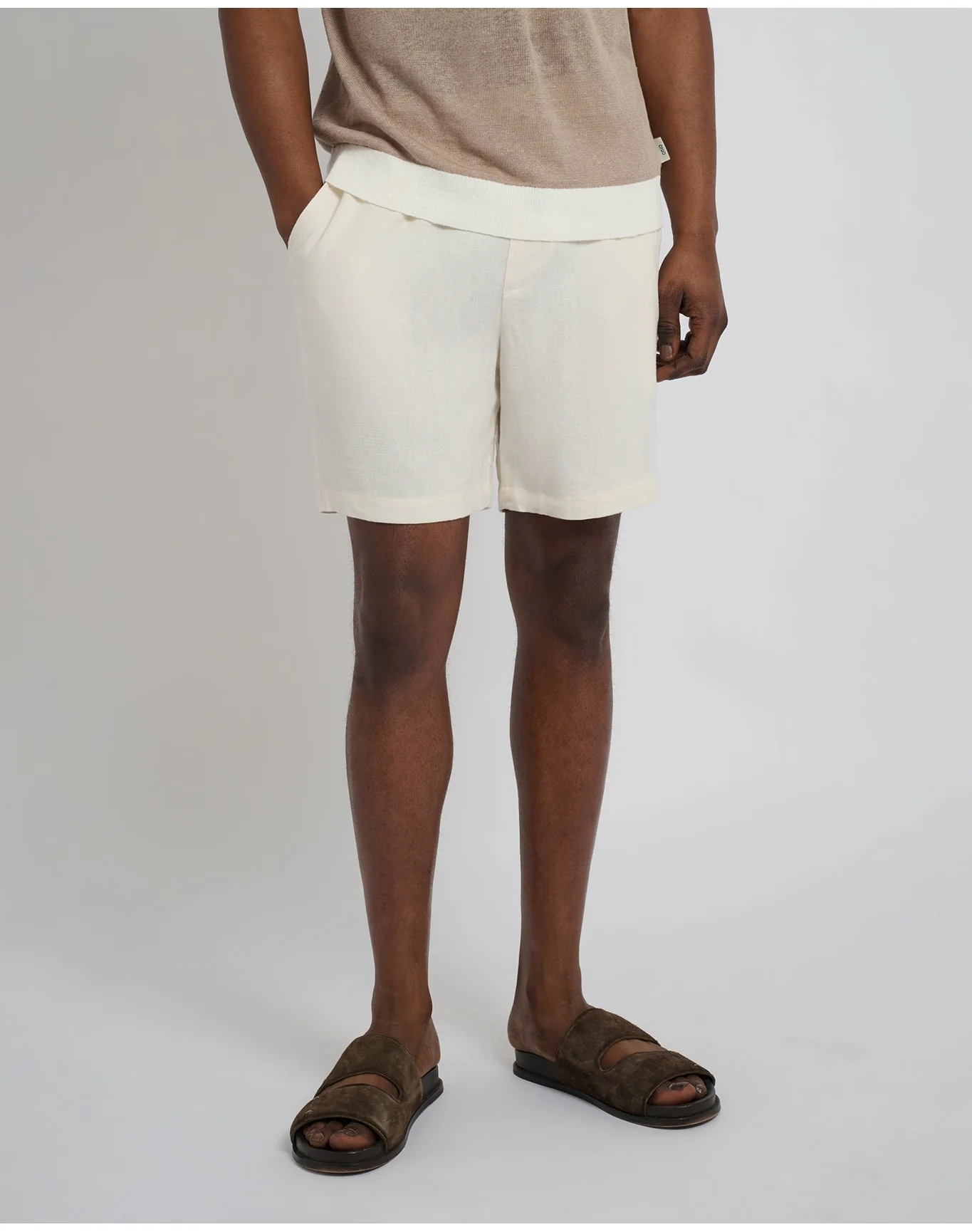 Men | Classic Pull On Linen Short 6" | Oat - Image 2