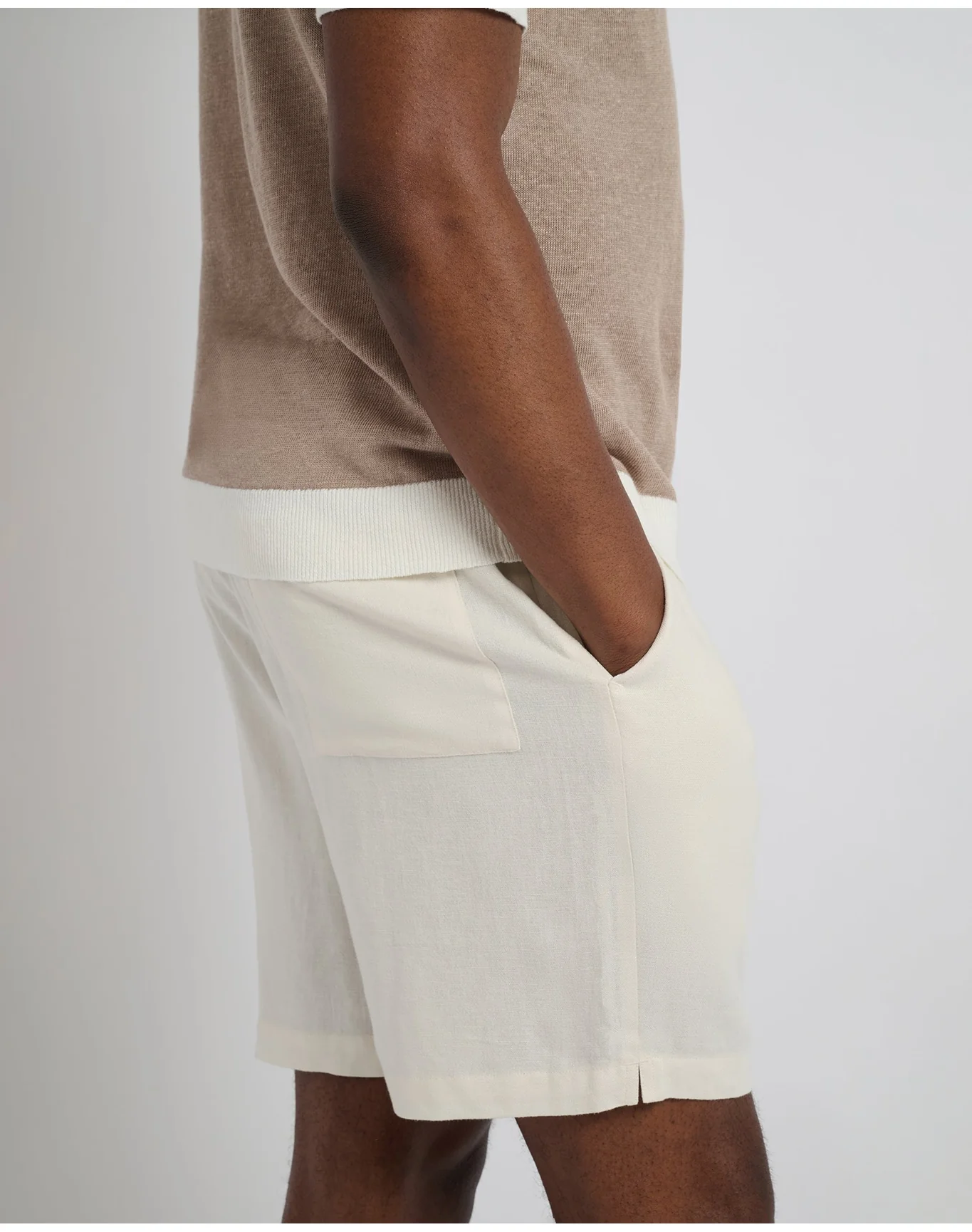 Men | Classic Pull On Linen Short 6" | Oat - Image 3