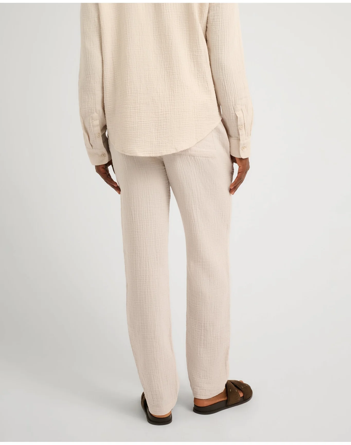 Men | Cotton Gauze Pull On Pant | Stone - Image 5